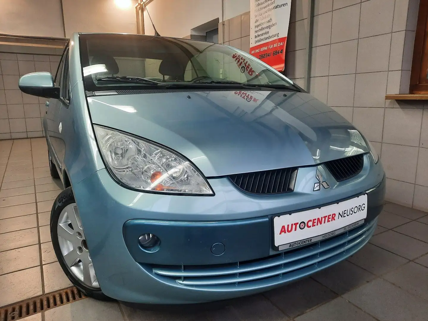 Mitsubishi Colt CZC Cabrio Mod 2009 - 1