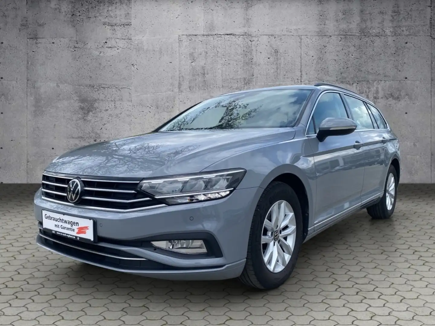 Volkswagen Passat Variant Business 2.0 TDI DSG NAV/SHZ/3-Zonen KLIMA LED NA Grau - 2