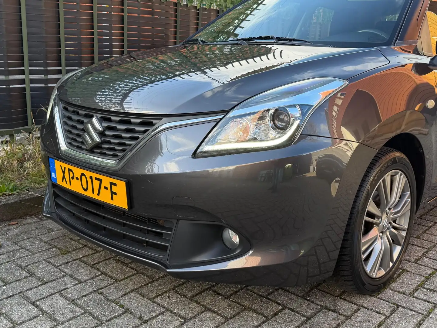 Suzuki Baleno 1.2 Exclusive 2016 AIRCO|CRUISE|XENON|APK 26 Gris - 2