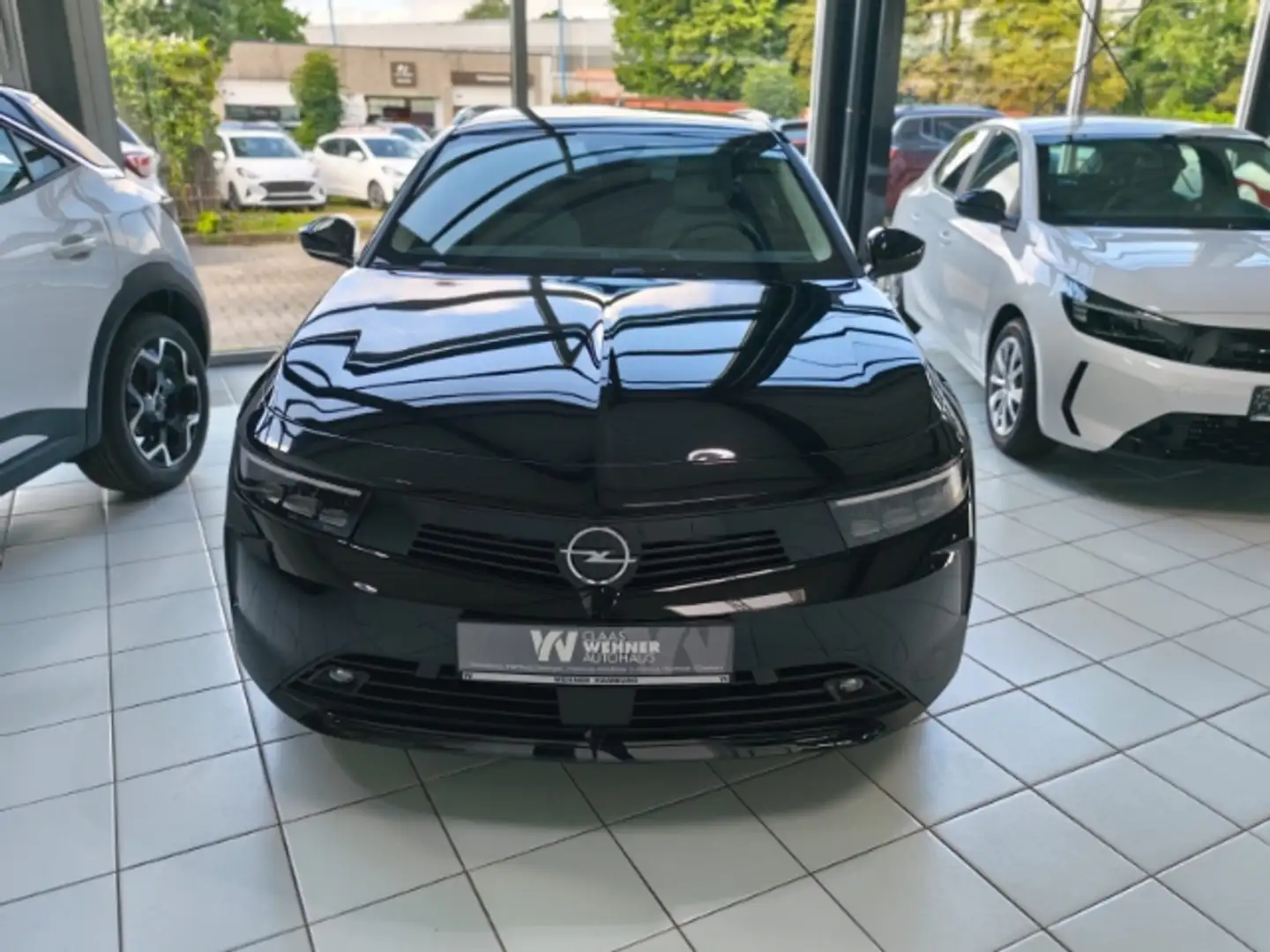 Opel Astra Opel Astra, Sports Tourer, Elegance, 1.2 Turbo, MT Noir - 2