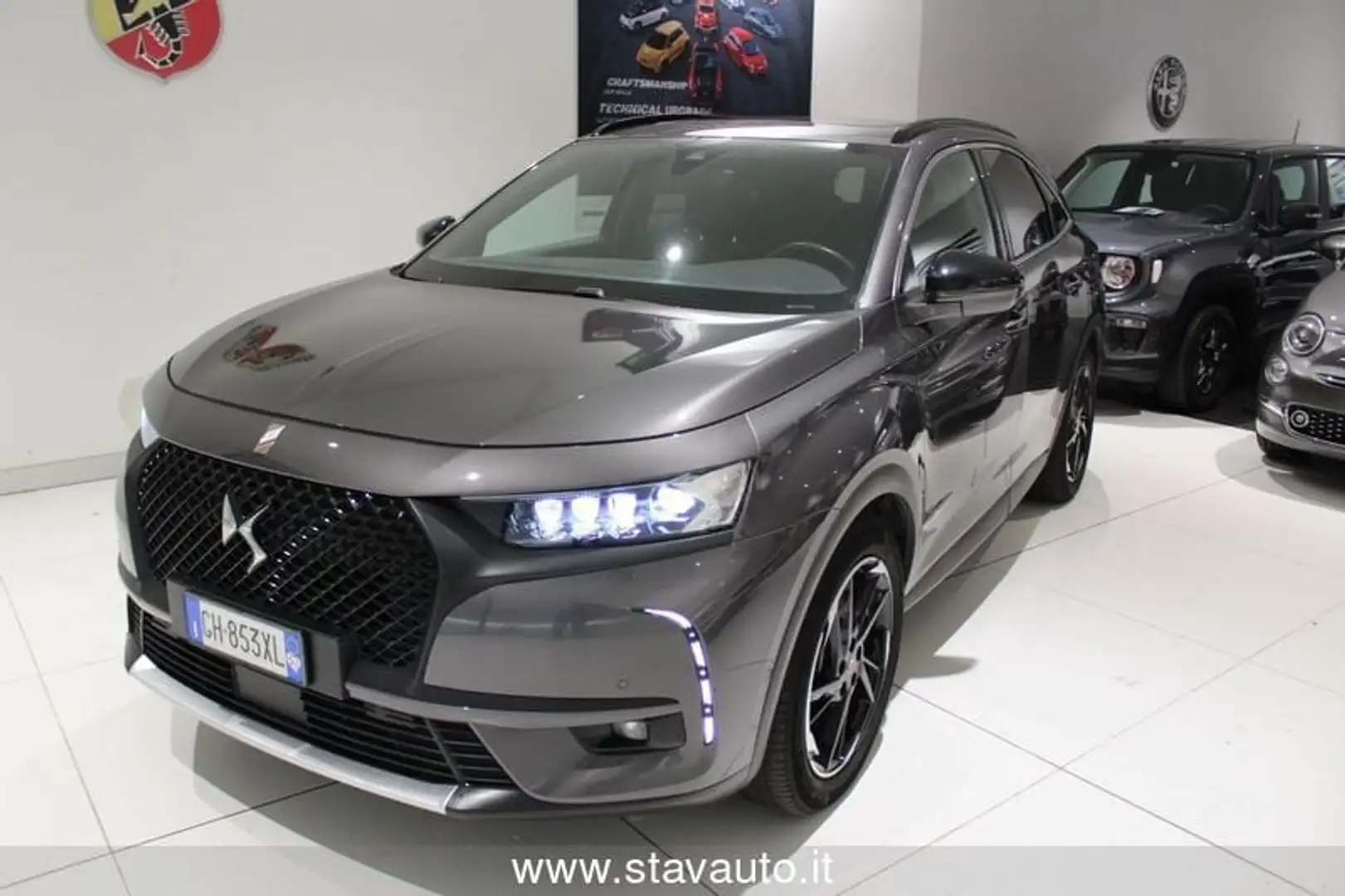 DS Automobiles DS 7 Crossback DS 7 Crossback E-Tense Performace Line+ siva - 1