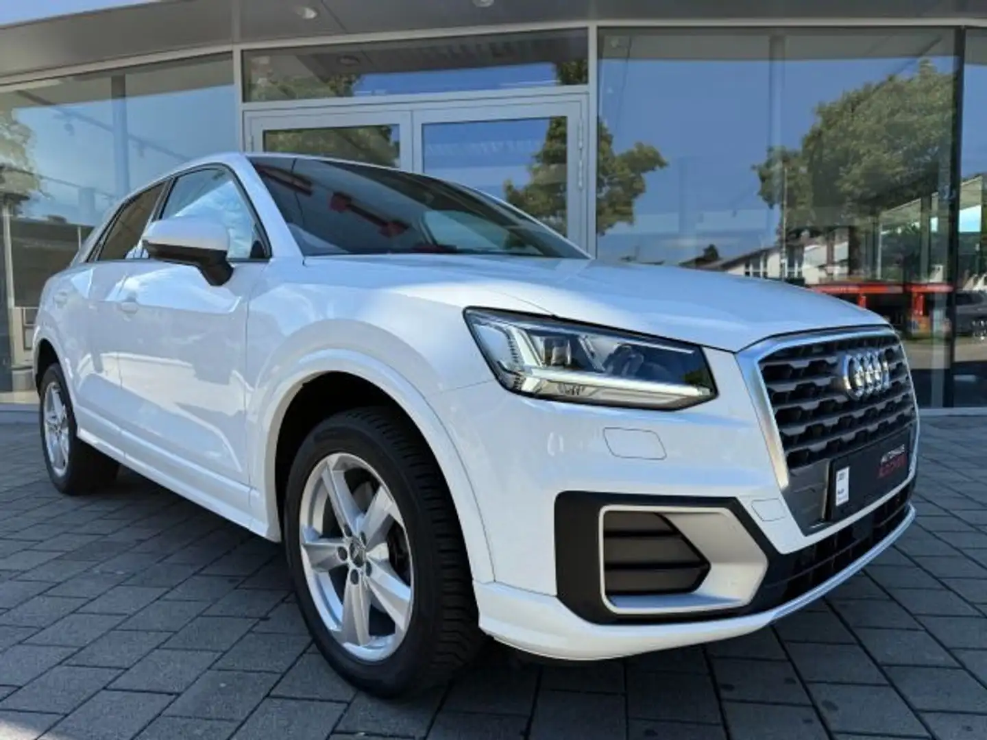 Audi Q2 Sport 1.0 TFSI ultra S tronic LED ACC Weiß - 2