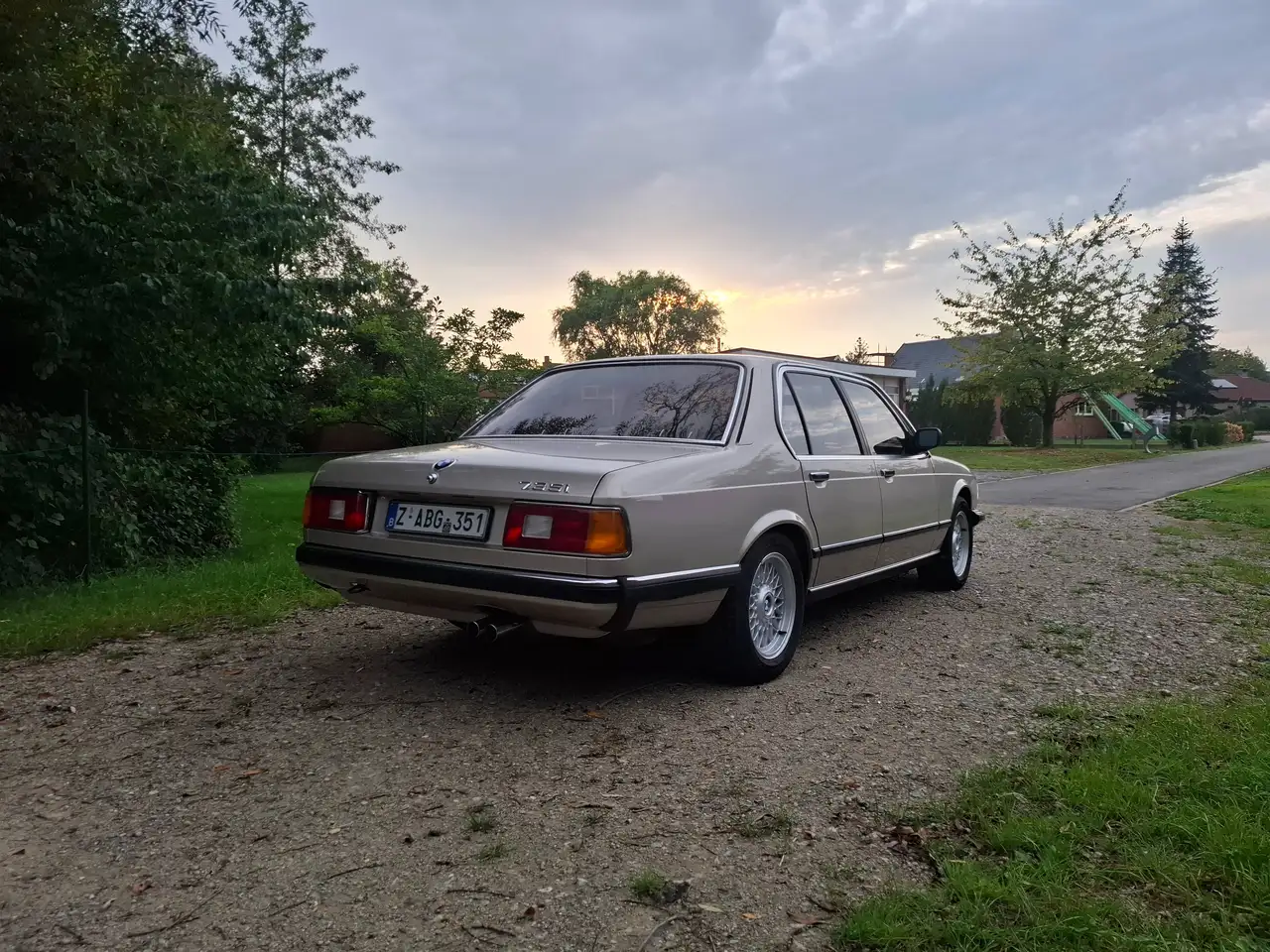 BMW 735i, foto 5