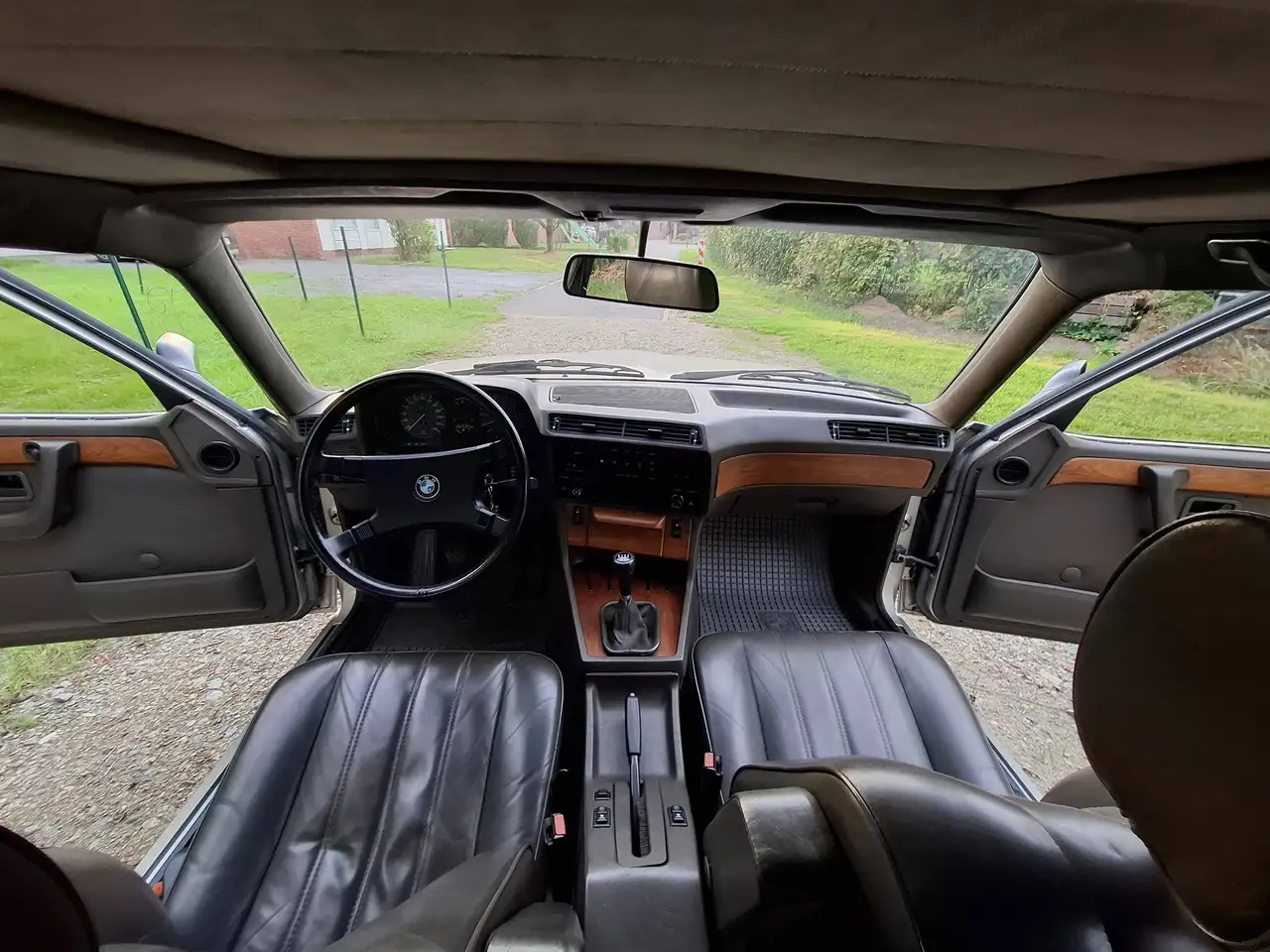 BMW 735i, foto 11