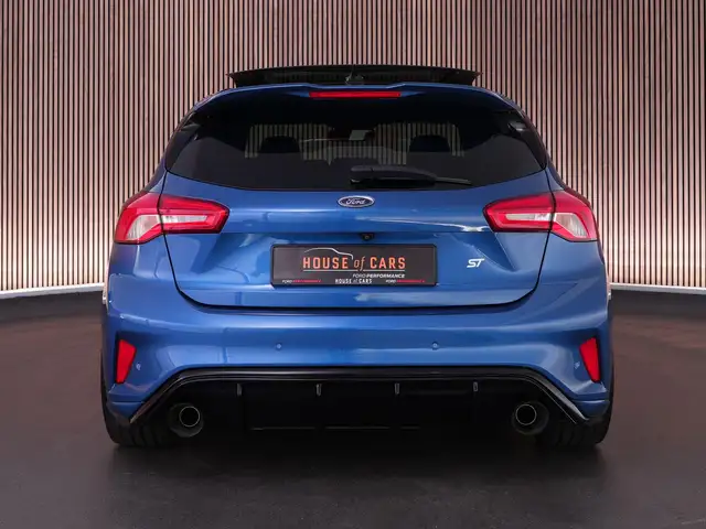 Ford Focus view 7