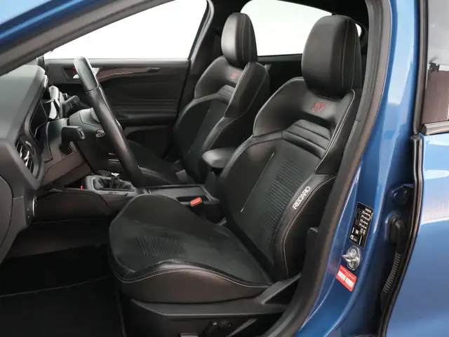 Ford Focus view 5