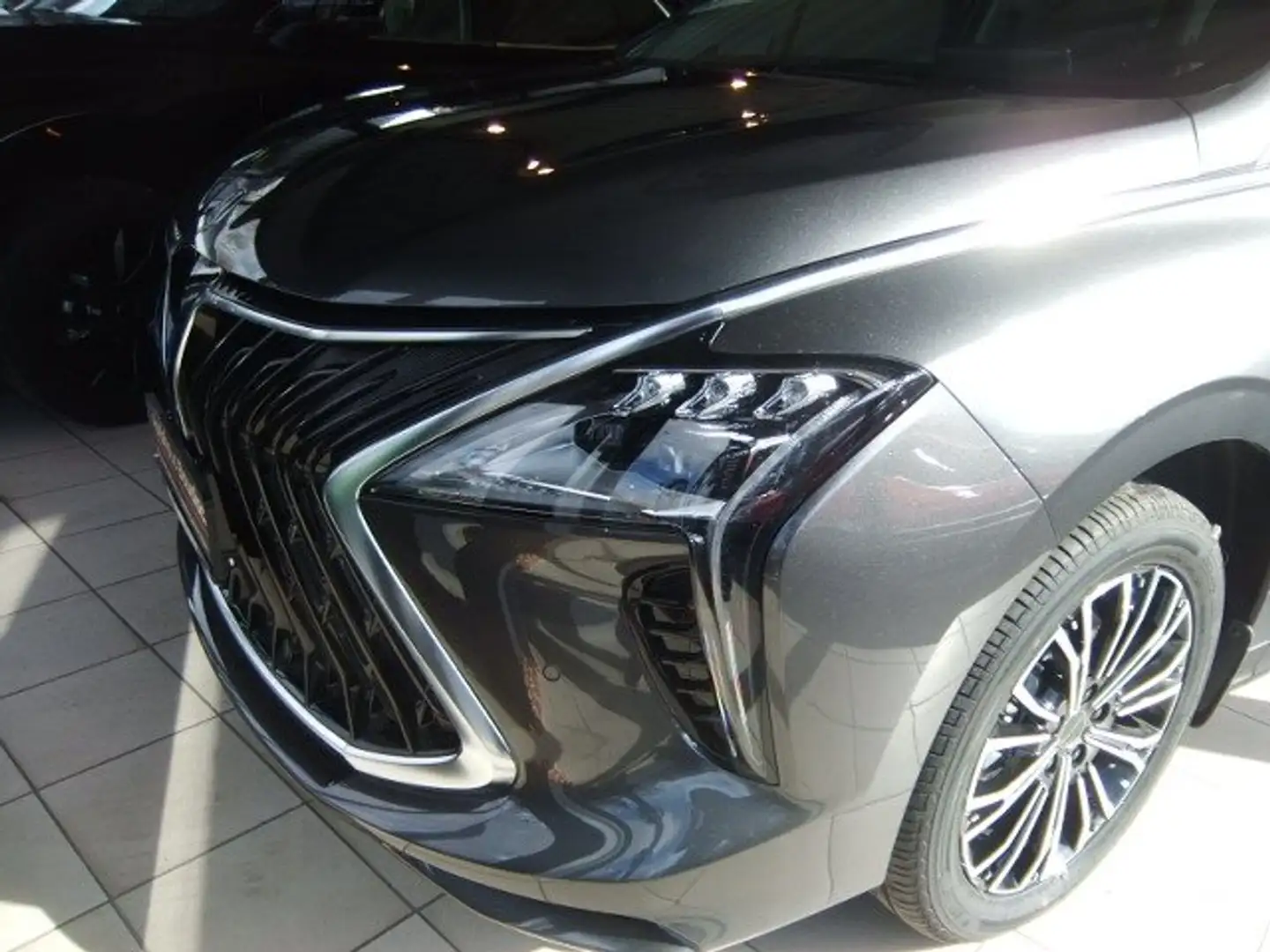 Forthing U-Tour Forthing 4 U-Tour PHEV Grau - 2