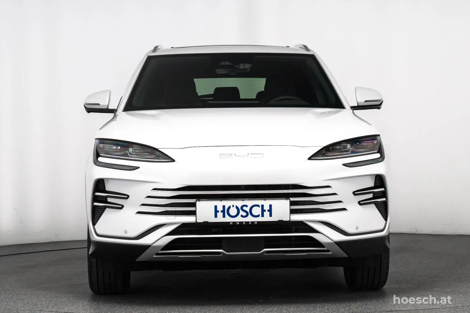 BYD Seal U DM-i COMFORT 26,6 kWh HEAD-UP PANO LEDER Weiß - 2
