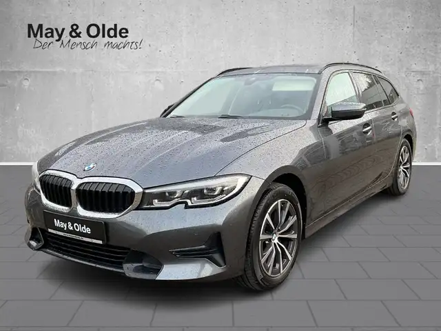 Bmw 318 d Touring Aut Sport Line Pano Navi LED Soundsystem