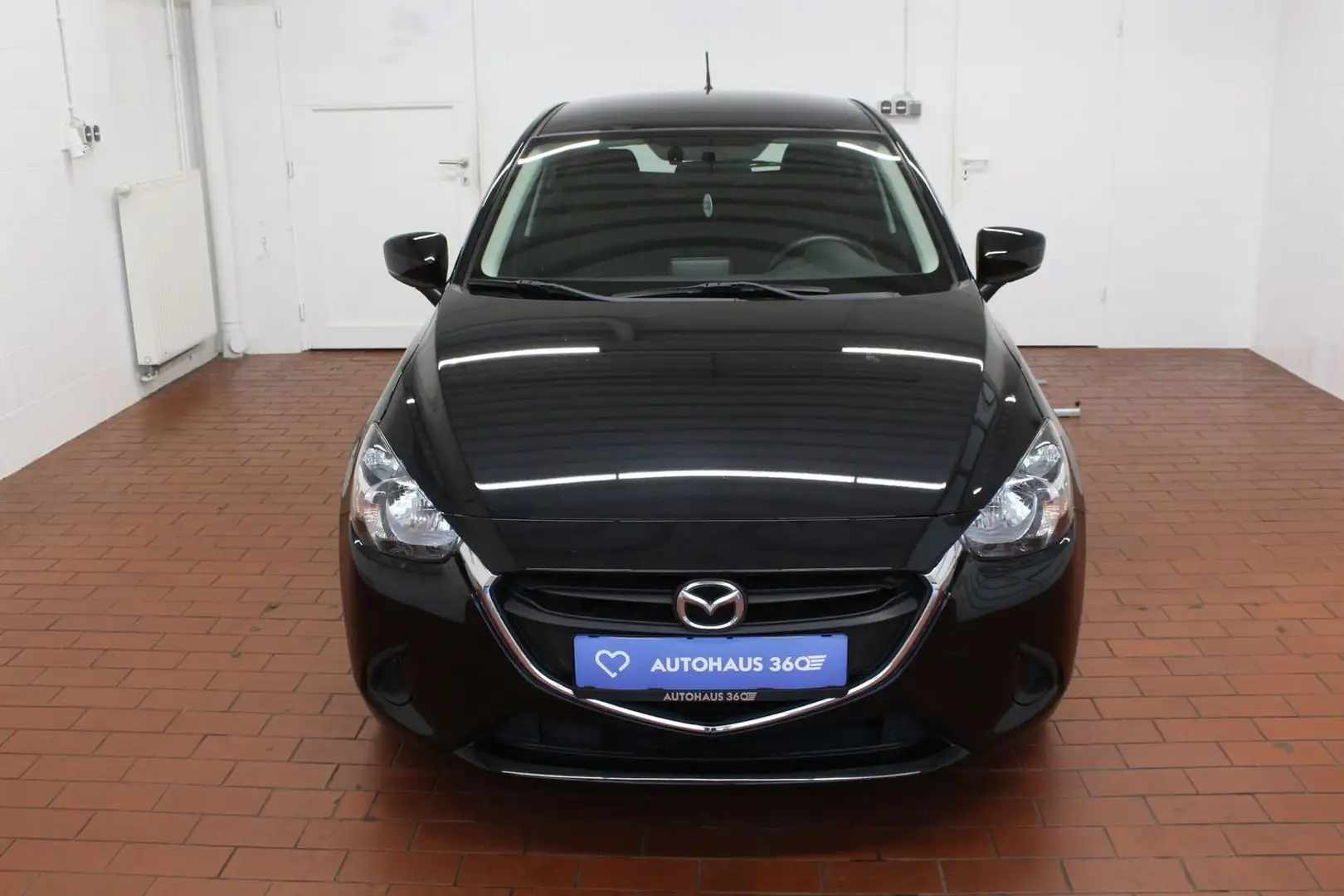 Mazda 2 Sitzheizung Einparkhilfe Klima Schwarz - 2