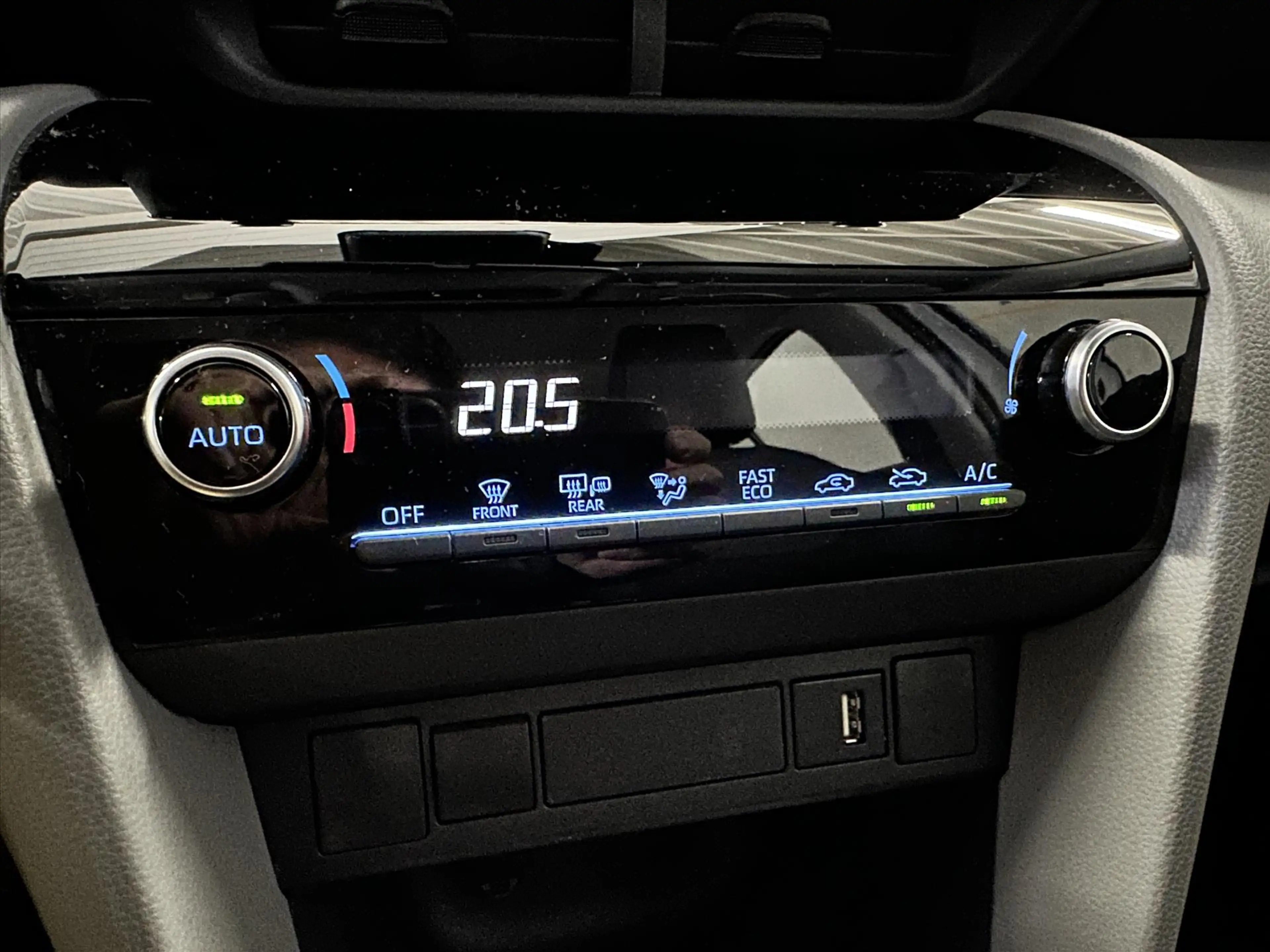 Toyota Yaris Cross 1.5 VVT-I Hybrid Comfort Automaat* ECC / Camera /C — photo 9