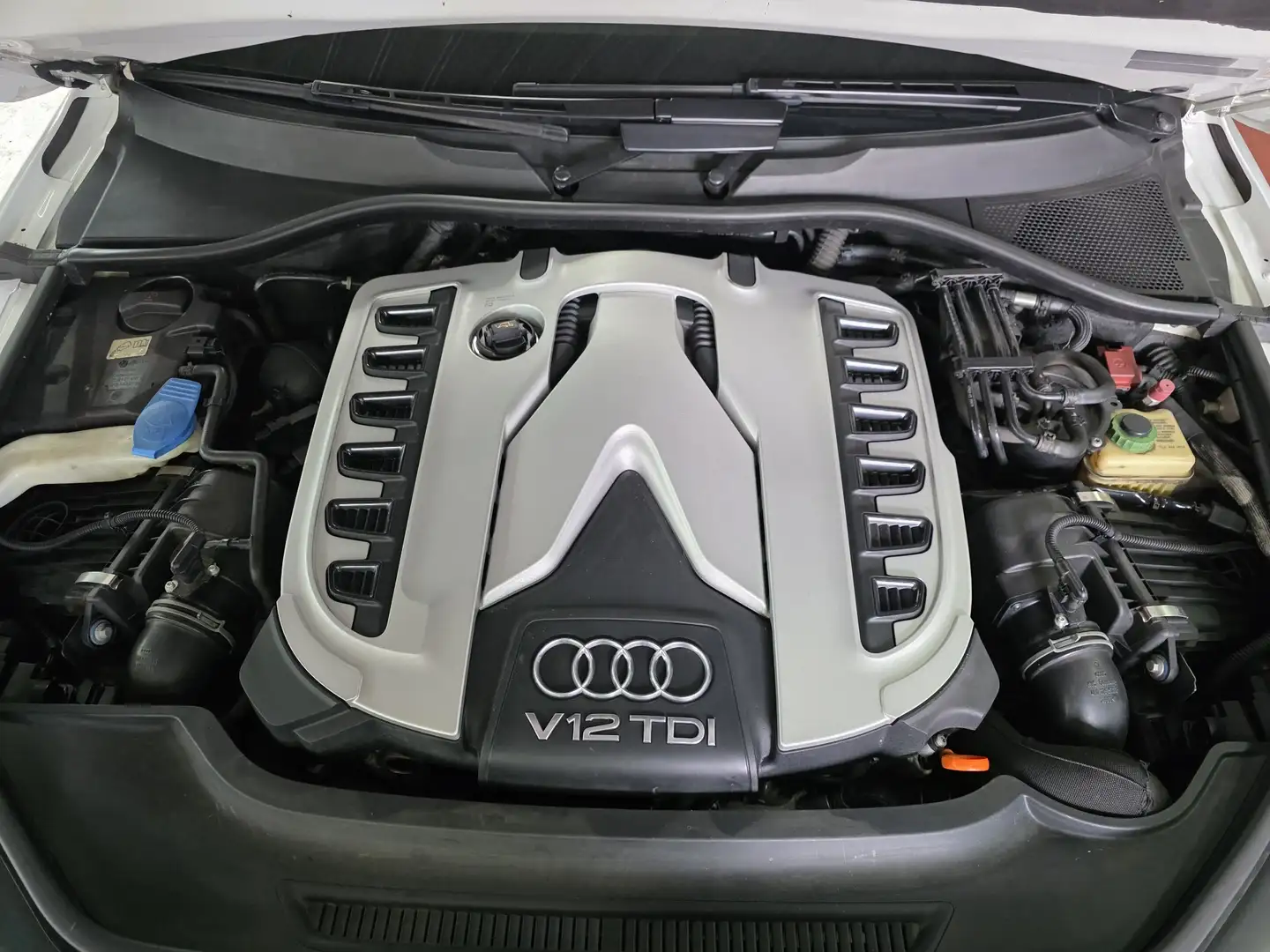 Audi Q7 V12 TDI DPF quattro tiptronic - 1