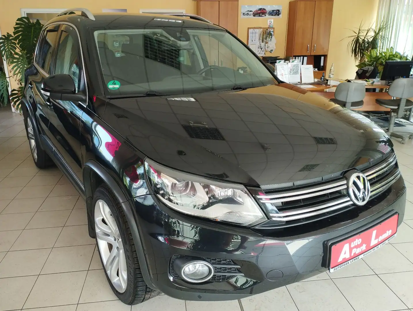 Volkswagen Tiguan Track & Style BMT 4Motion Nero - 1