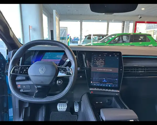 Renault Austral view 15