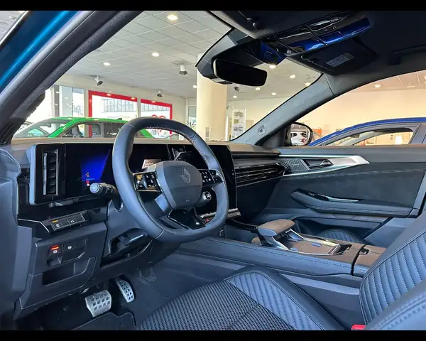 Renault Austral view 14