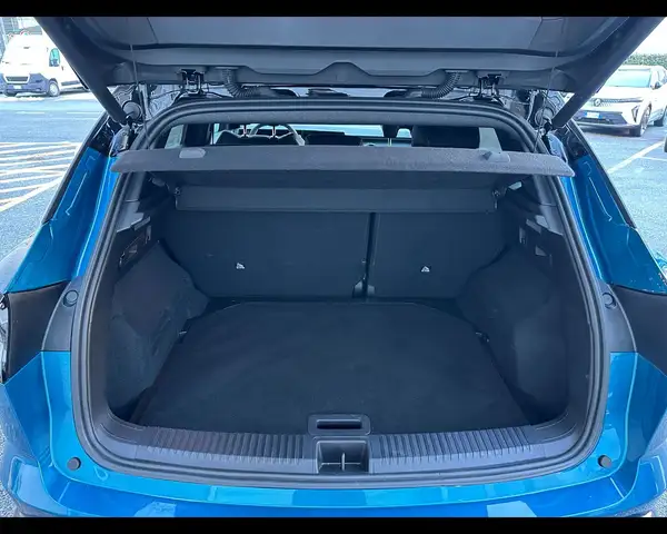 Renault Austral view 9