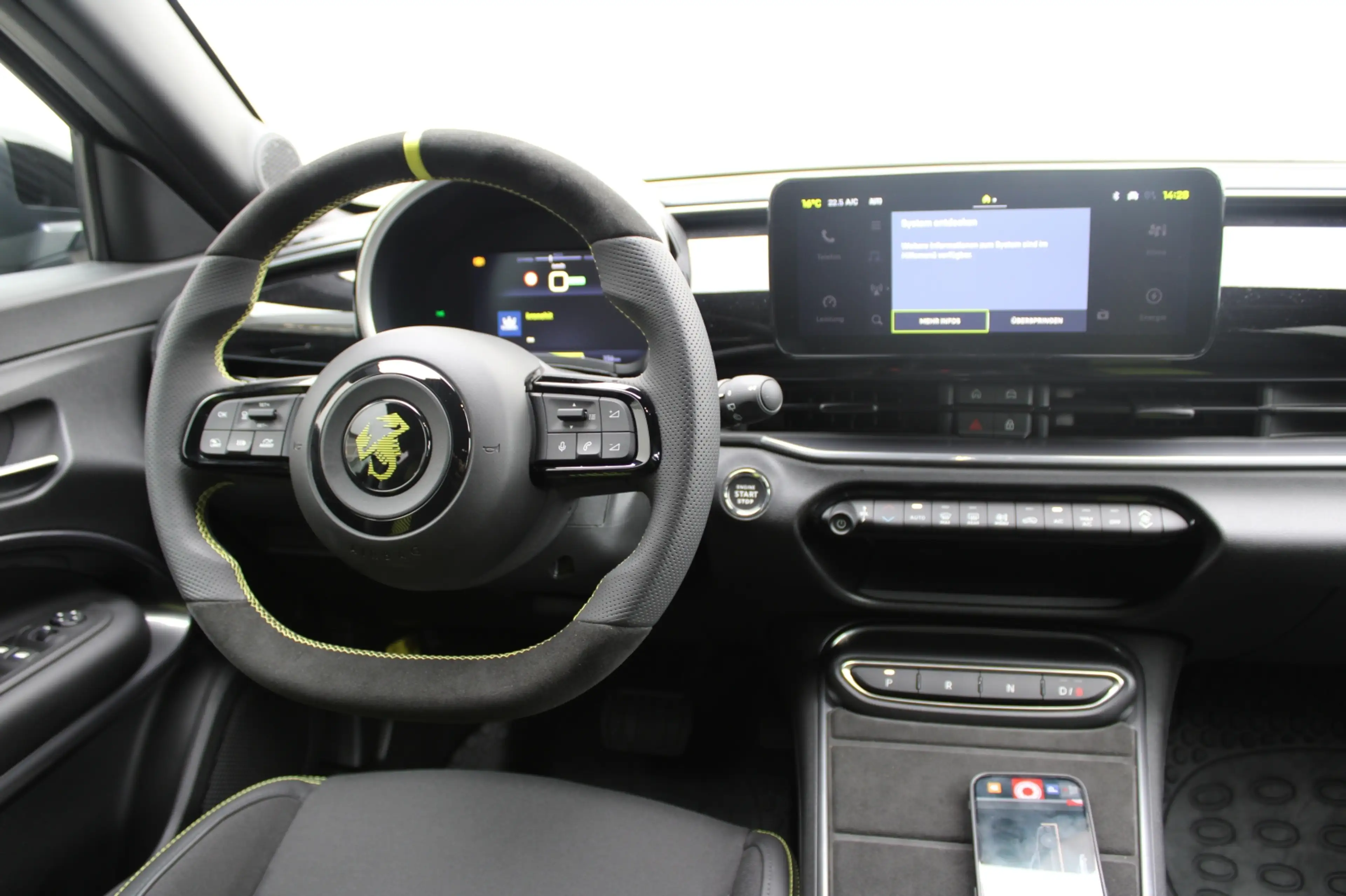 Abarth 600e Turismo — photo 7