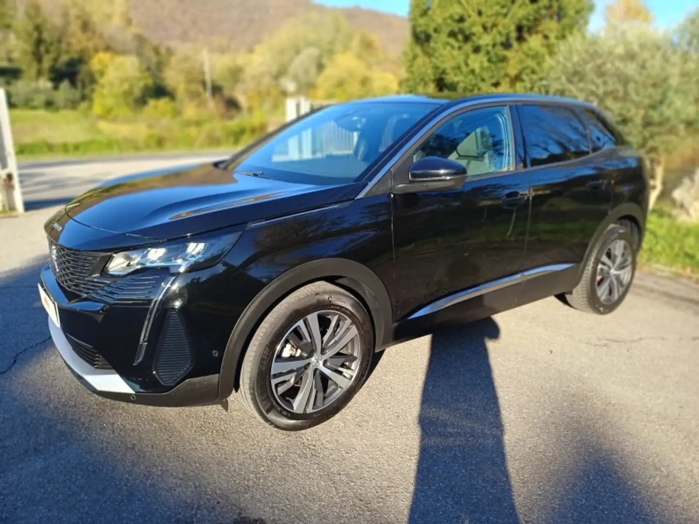 Peugeot 3008 1.2 puretech t Allure Pack s&s 130cv Nero - 1