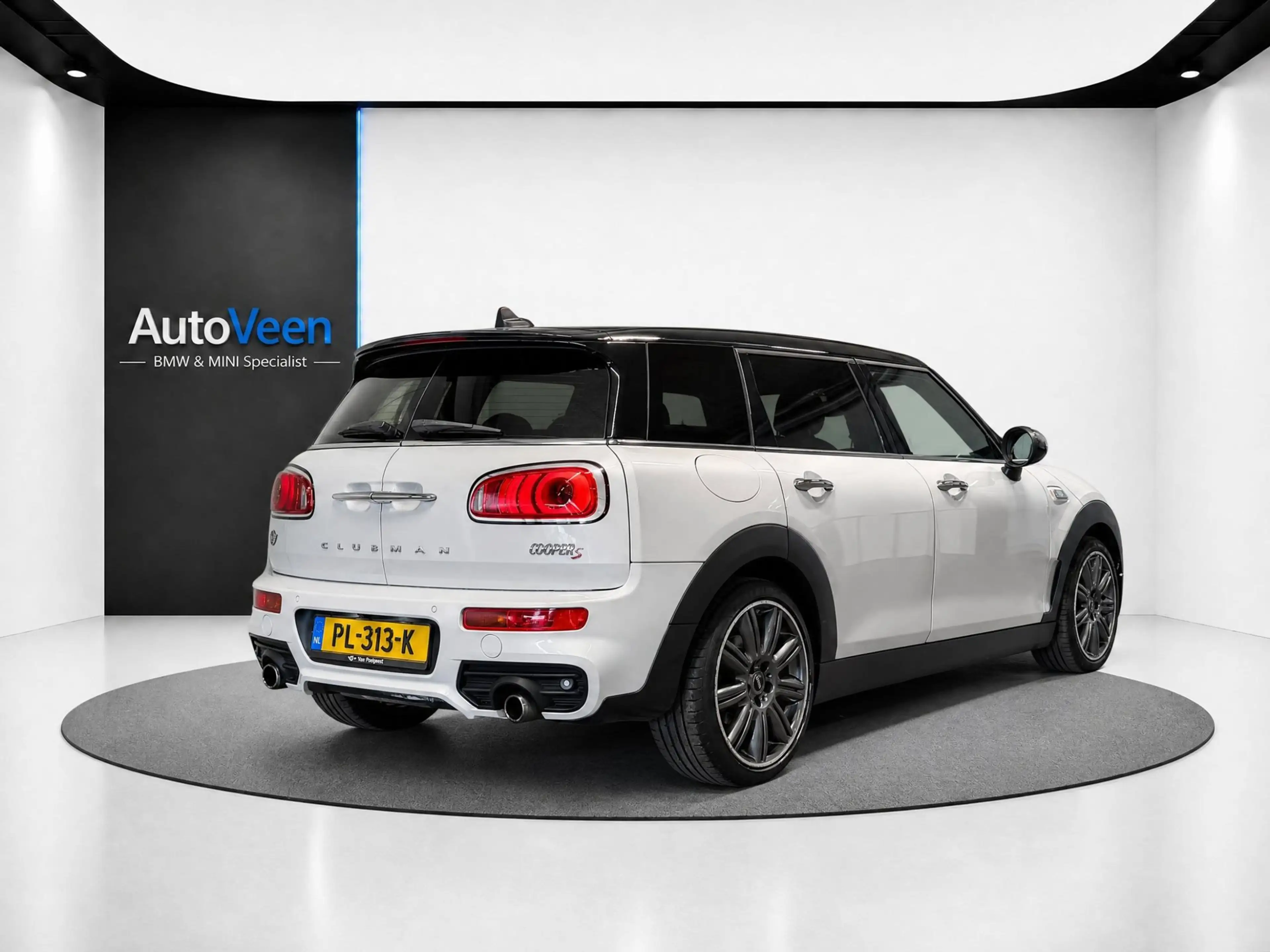 MINI Cooper S Clubman 2.0 Chili Serious Business (PANO, LED, HUD, H&K AU — photo 11