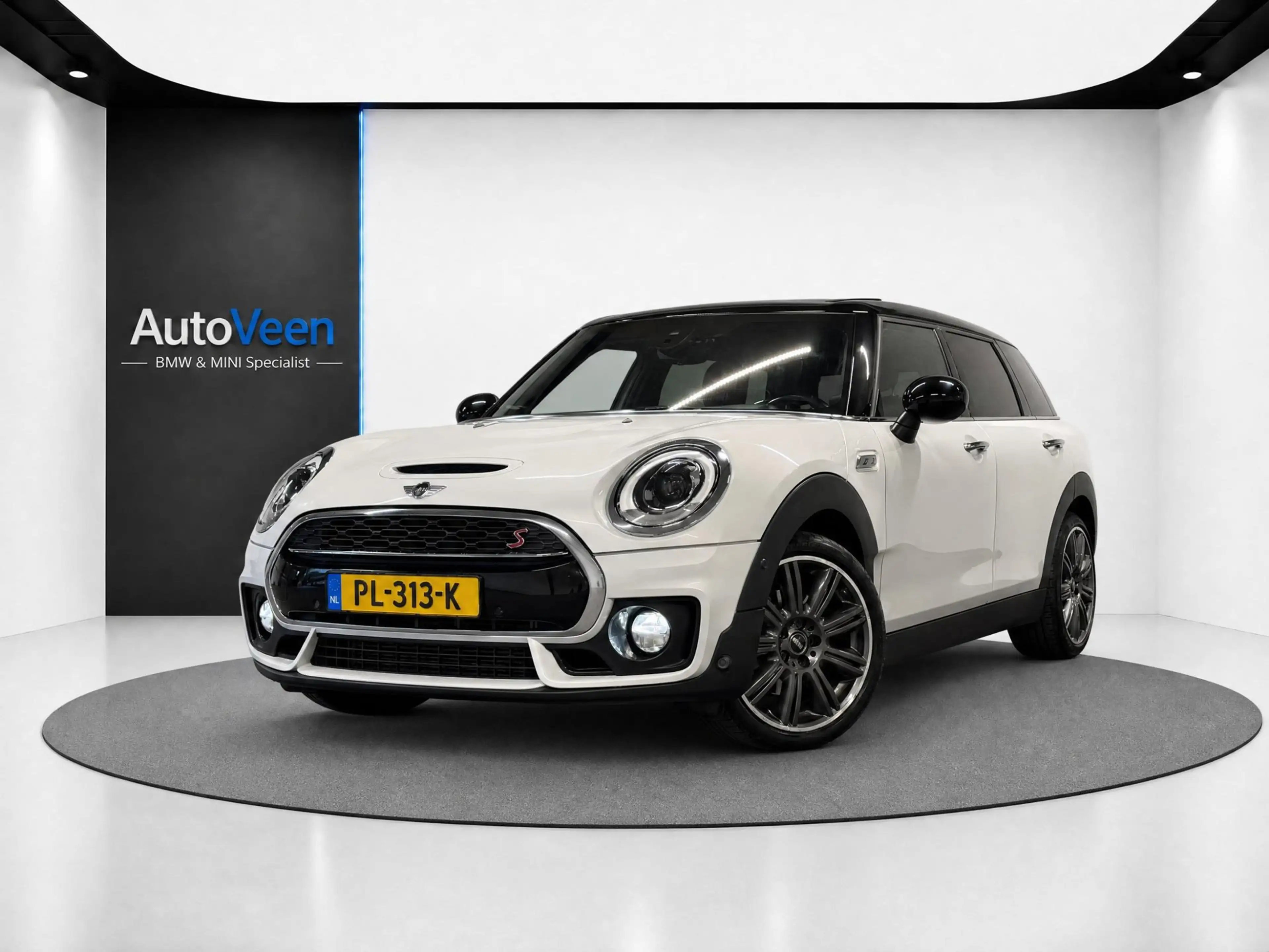 MINI Cooper S Clubman 2.0 Chili Serious Business (PANO, LED, HUD, H&K AU