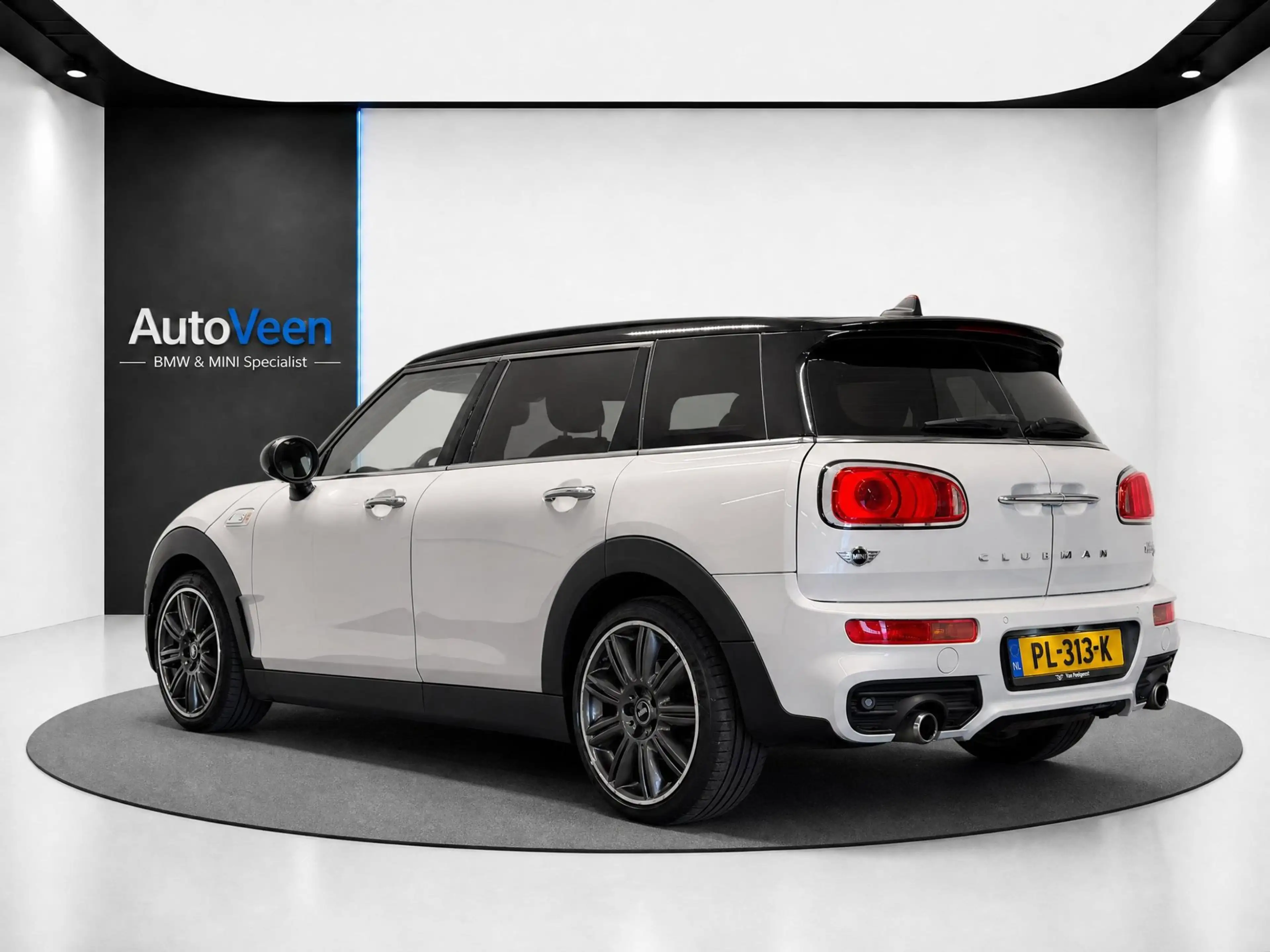 MINI Cooper S Clubman 2.0 Chili Serious Business (PANO, LED, HUD, H&K AU — photo 7