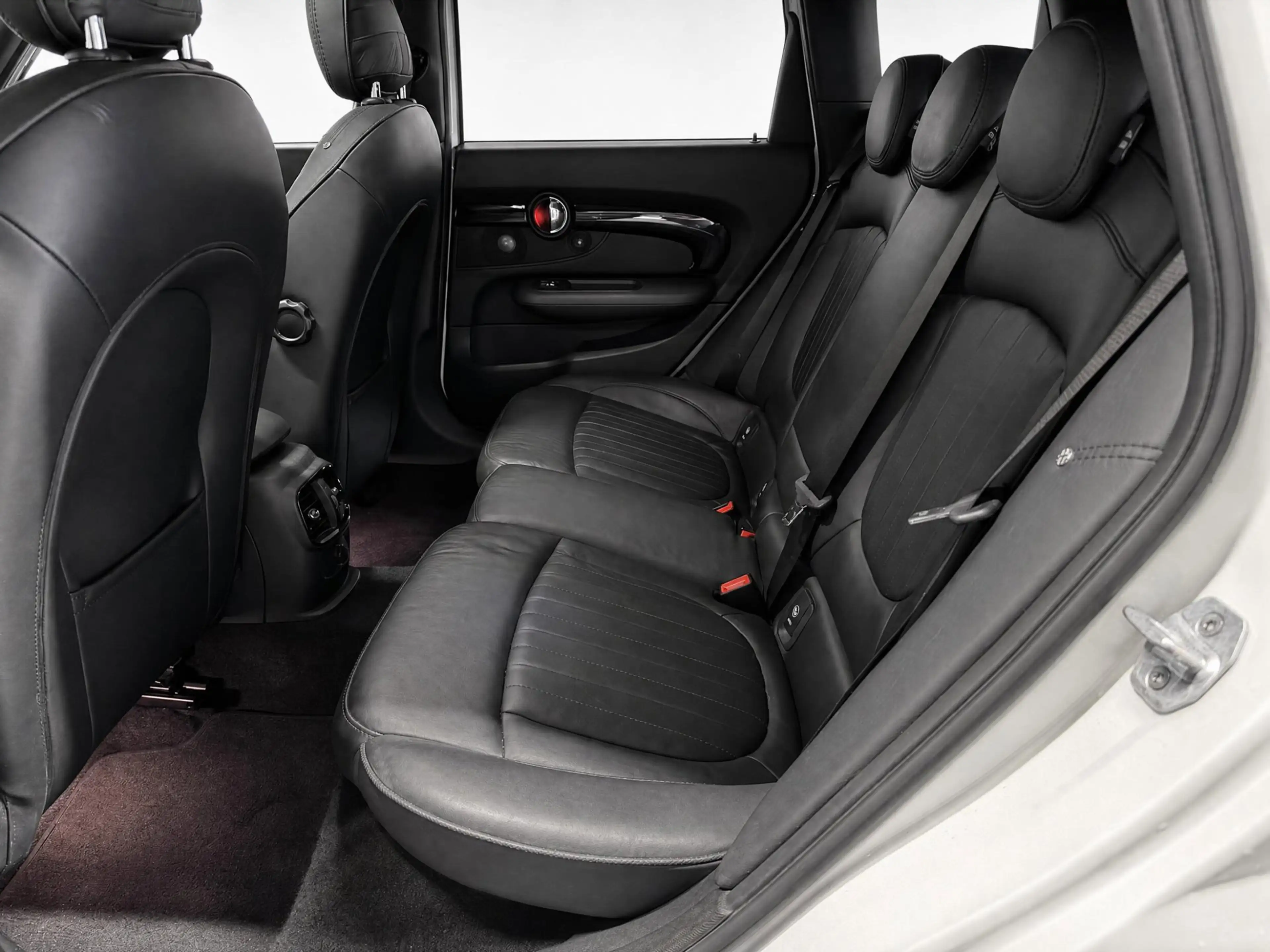 MINI Cooper S Clubman 2.0 Chili Serious Business (PANO, LED, HUD, H&K AU — photo 10