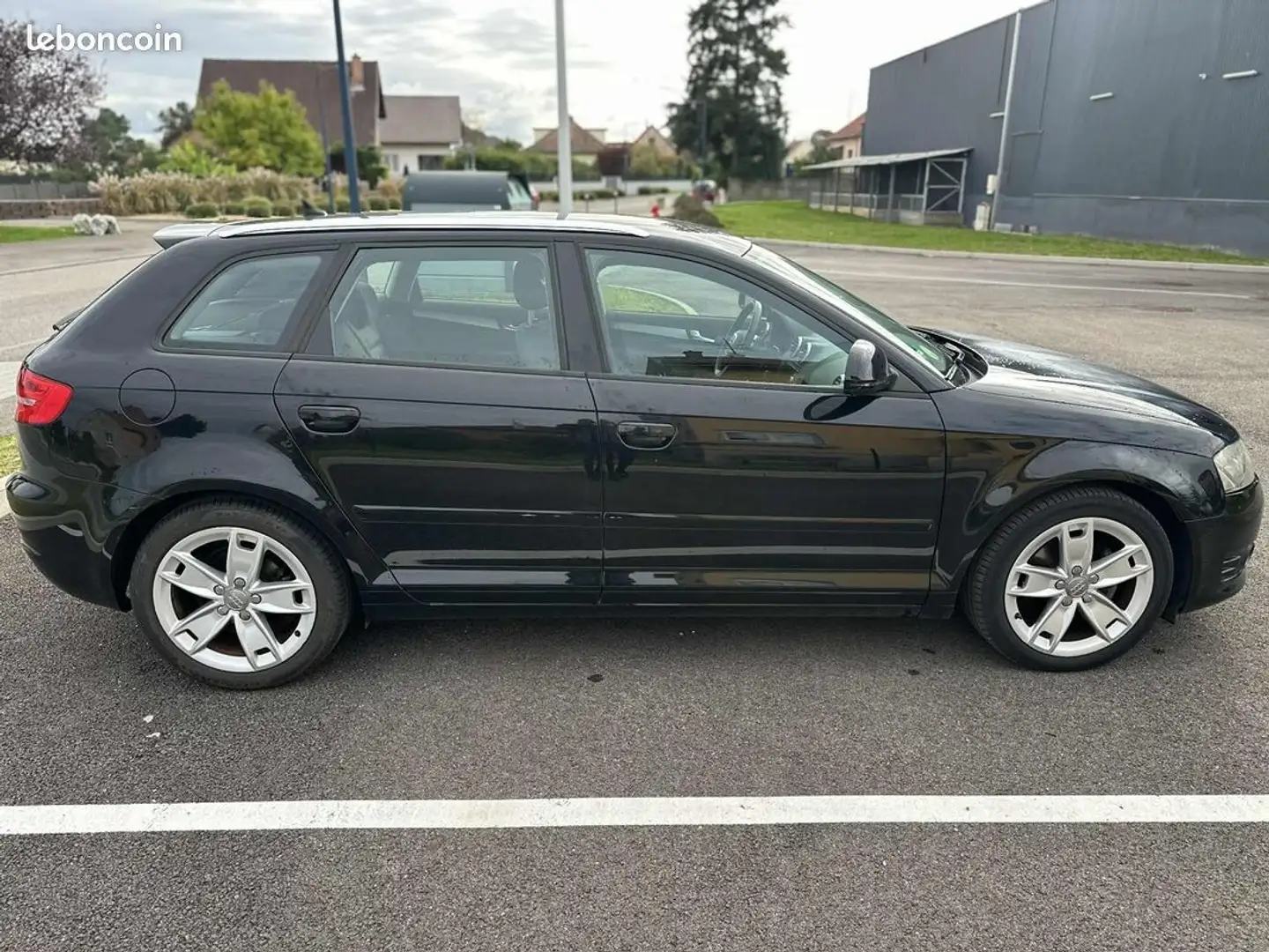Audi A3 ambition luxe 2.0 tdi gps + siege chauffant Schwarz - 2