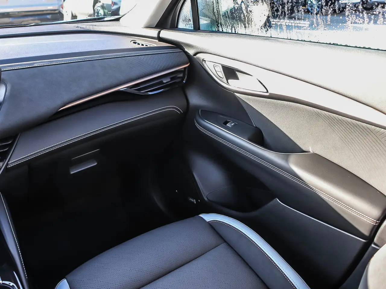 Buick Envision снимка Buick Envision