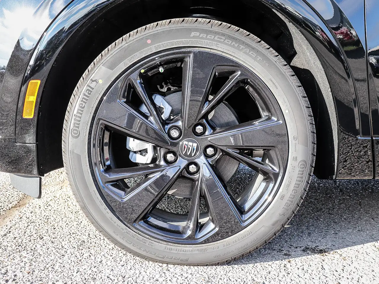 Buick Envision снимка Buick Envision