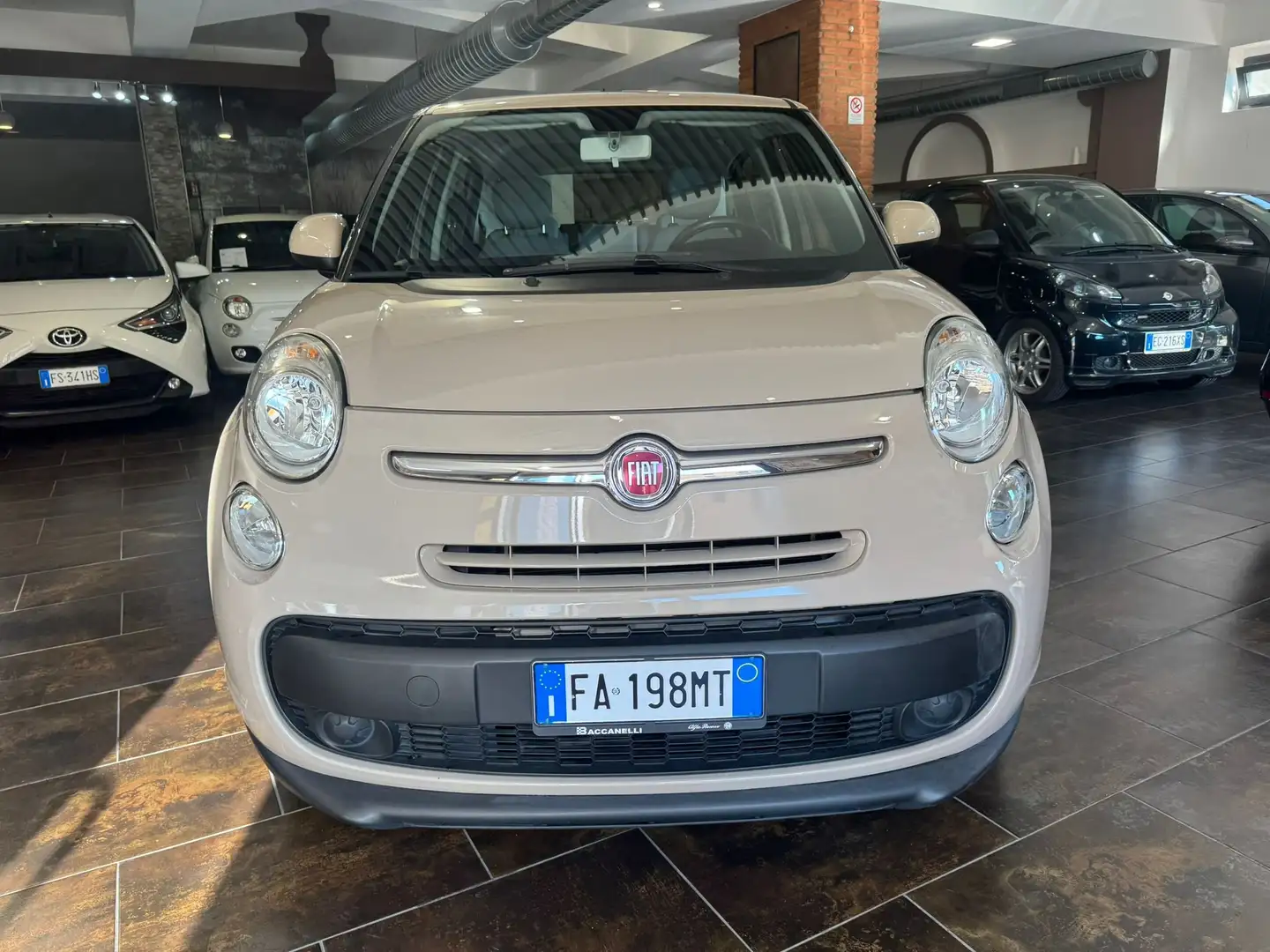 Fiat 500L 500L 2012 1.4 Lounge 95cv Beige - 2