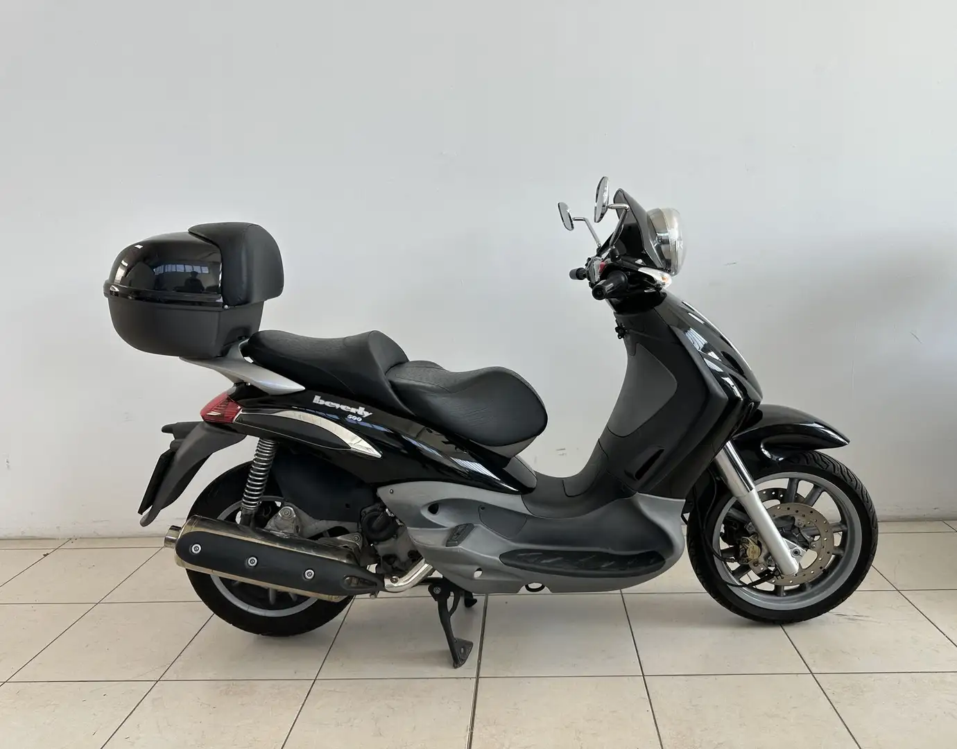 Piaggio Beverly 500 - 1