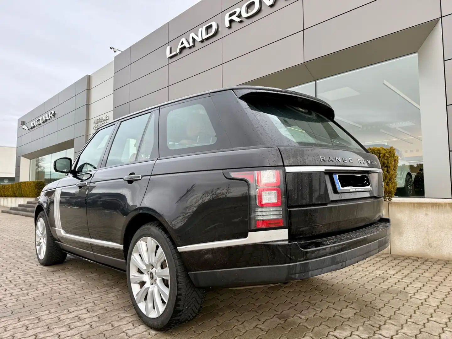 Land Rover Range Rover 3,0 TDV6 Autobiography Luft Pano Schwarz - 2