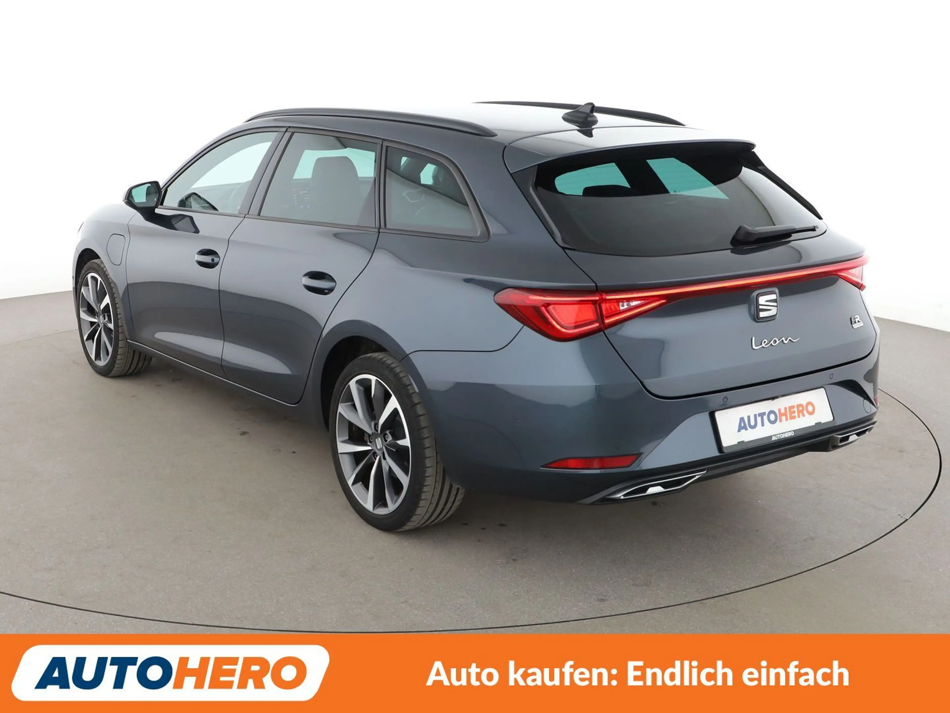 SEAT Leon e-Hybrid 1.4 TSI e-HYBRID FR Aut. *VC*LED*CAM*TEMPO*NAVI* — photo 4