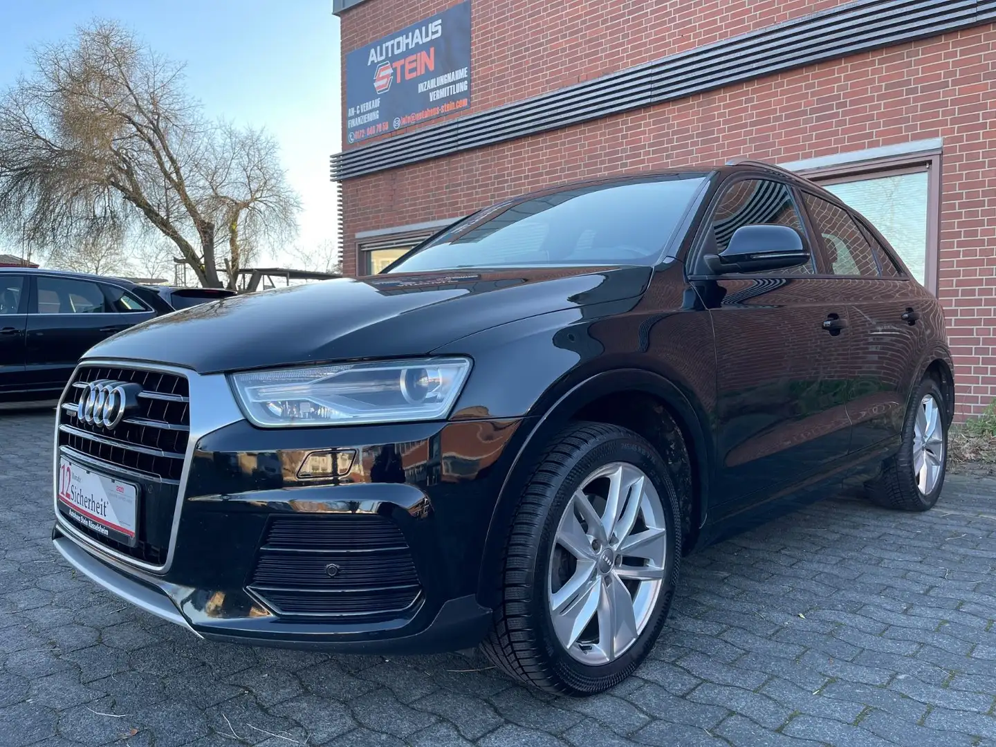 Audi Q3 2.0 TFSI Quattro *PANO*LEDER*KAMERA*XENON*SHZ Czarny - 1