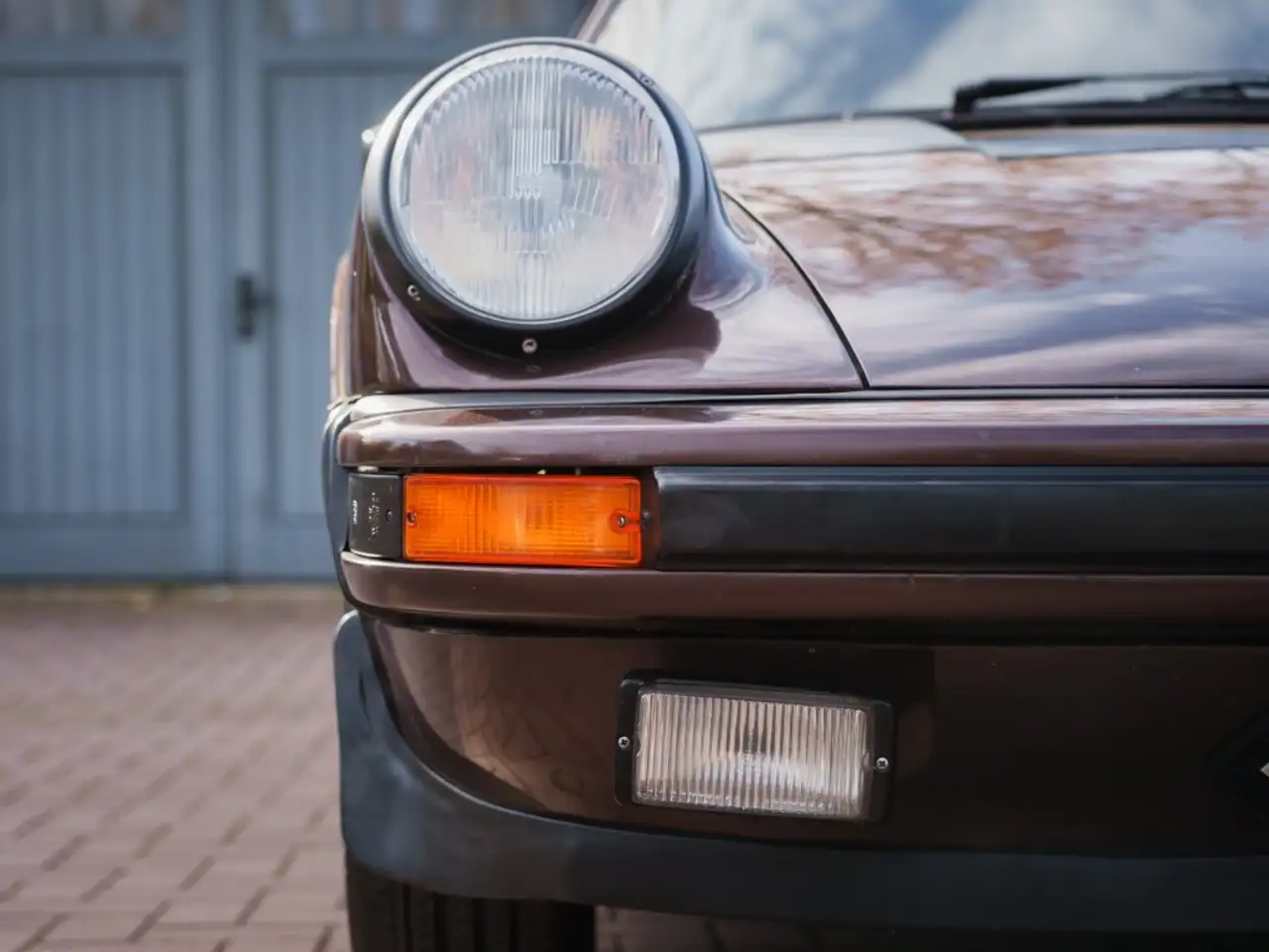 Porsche 911 3.0 SC Coupe - Palisander Metallic (474), foto 8
