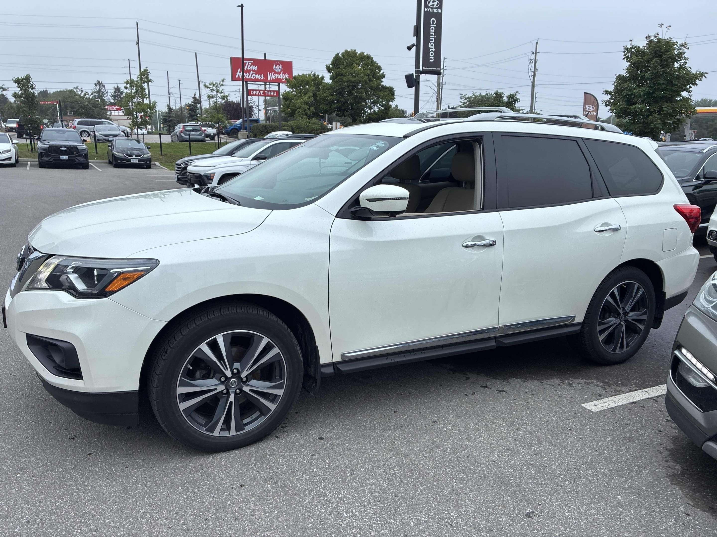 2017 Nissan Pathfinder 4WD 4dr — снимка 1