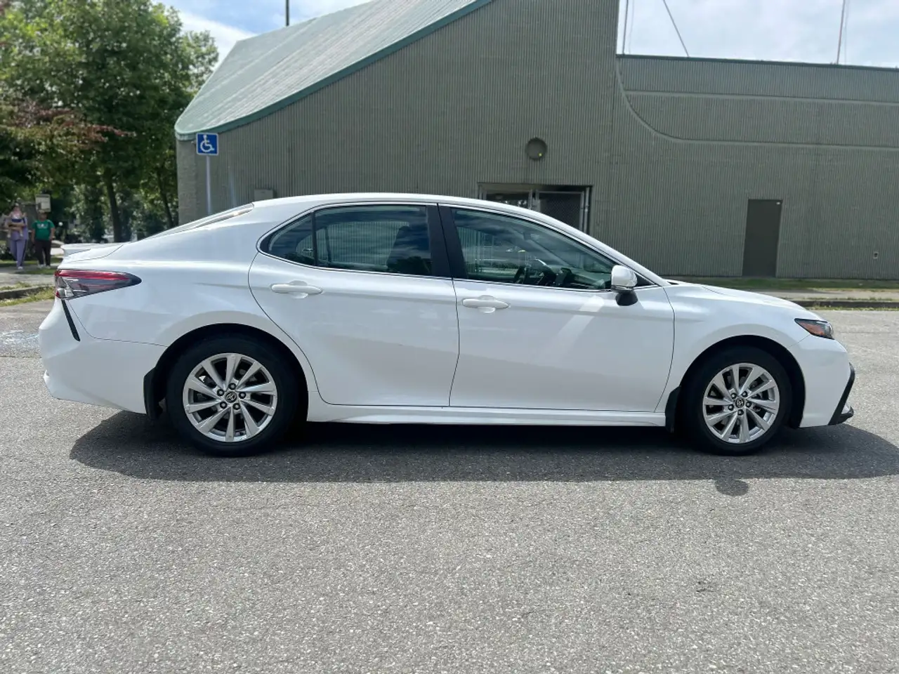 Toyota Camry снимка Toyota Camry