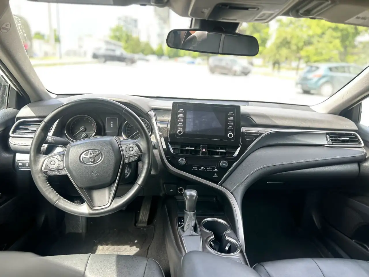 Toyota Camry снимка Toyota Camry