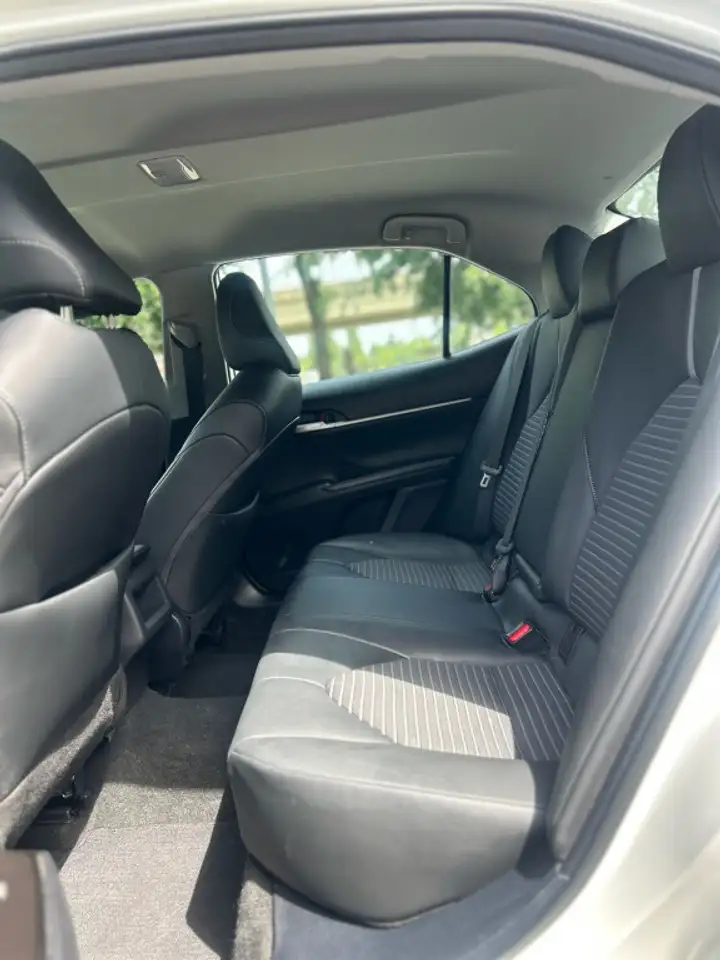 Toyota Camry снимка Toyota Camry