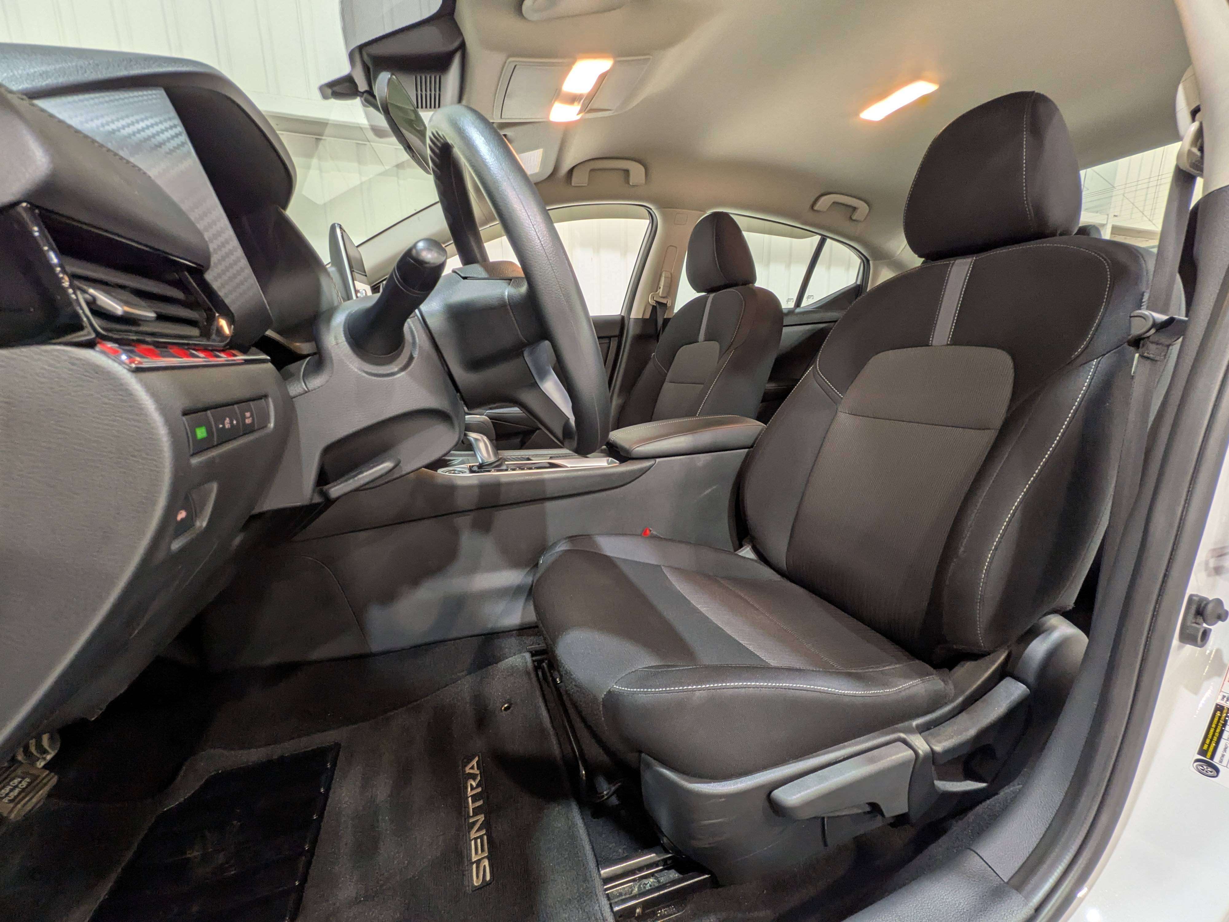 Nissan Sentra 2024