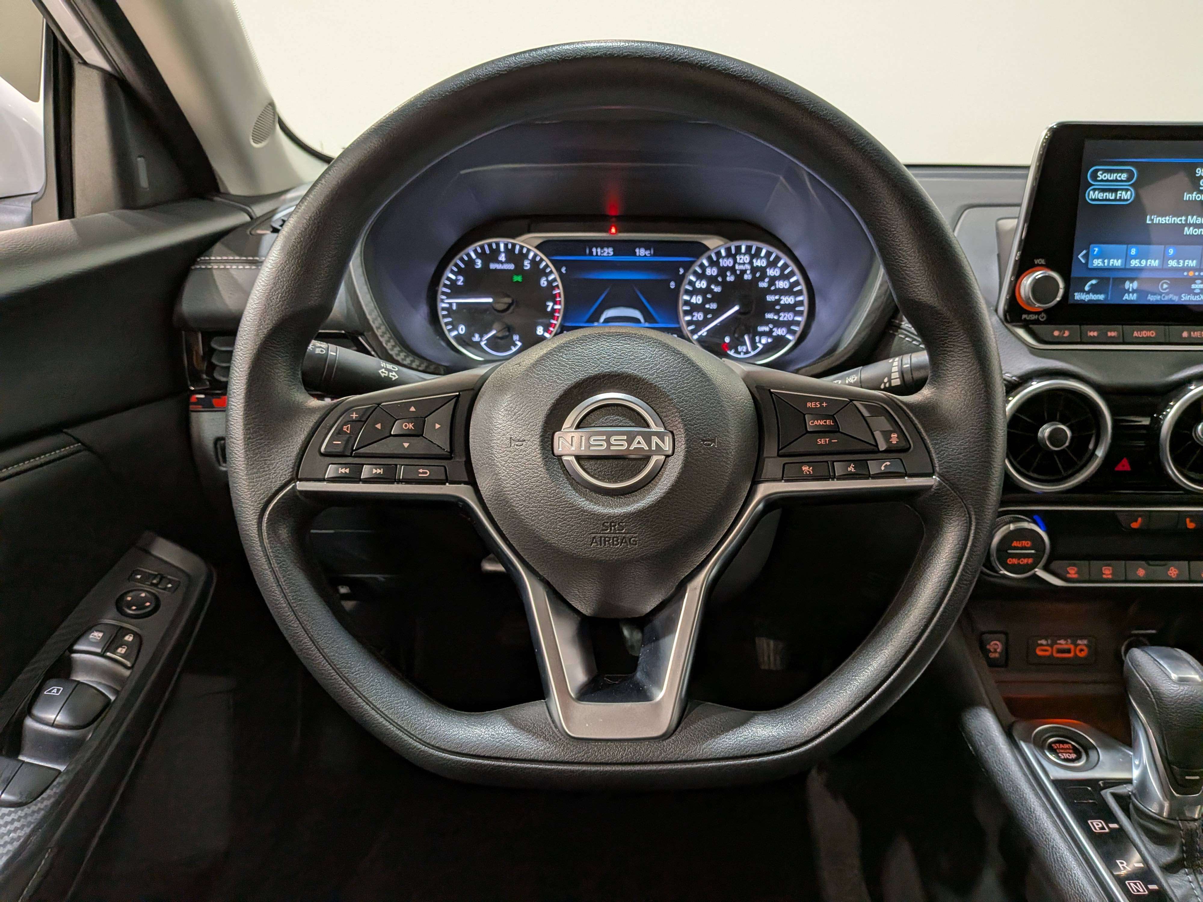 Nissan Sentra 2024