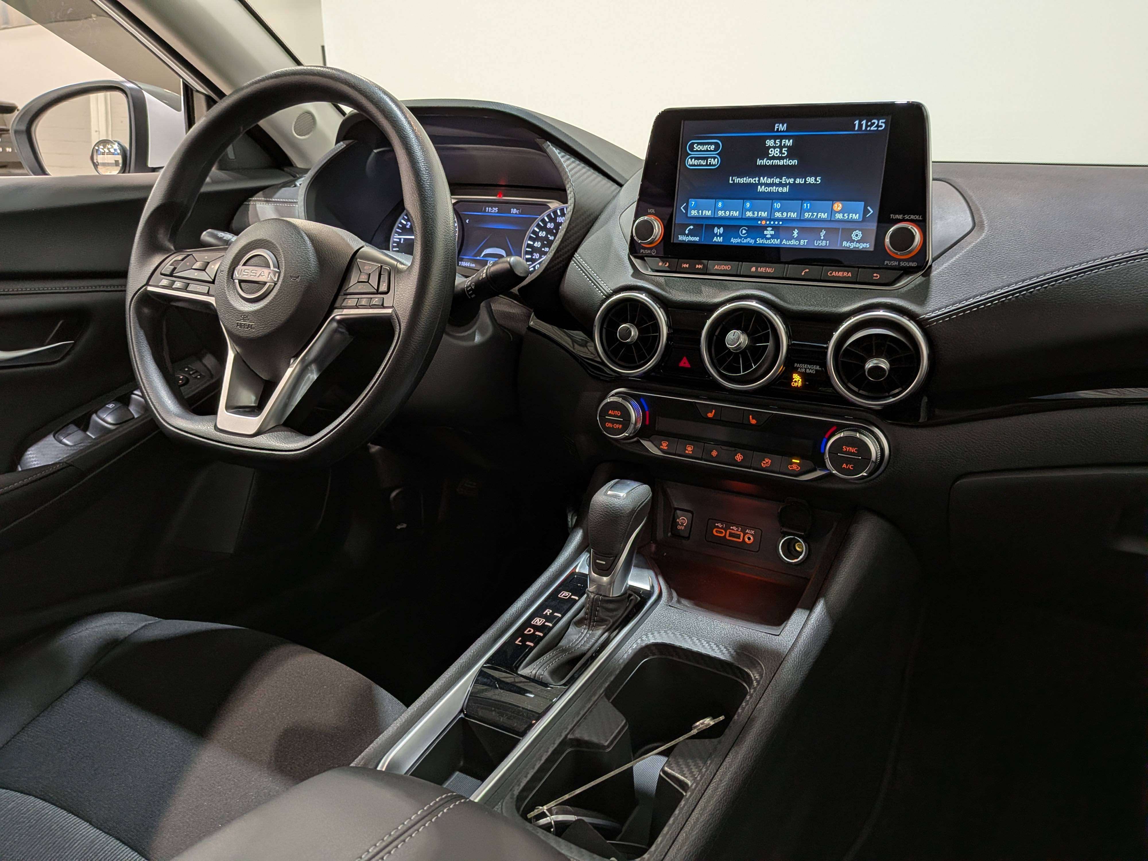 Nissan Sentra 2024