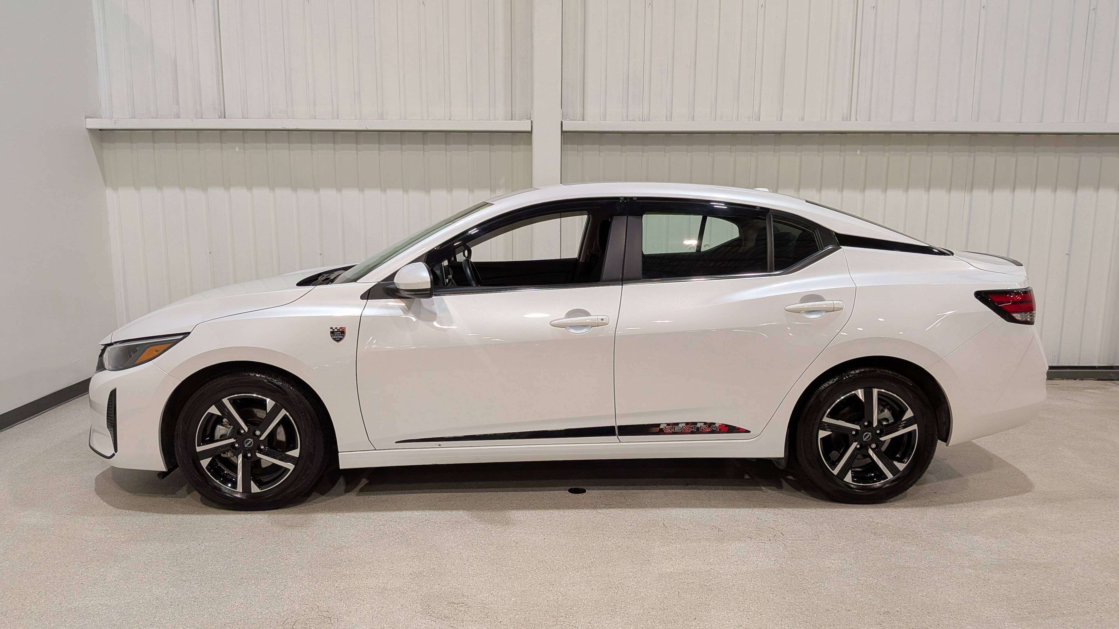 Nissan Sentra 2024