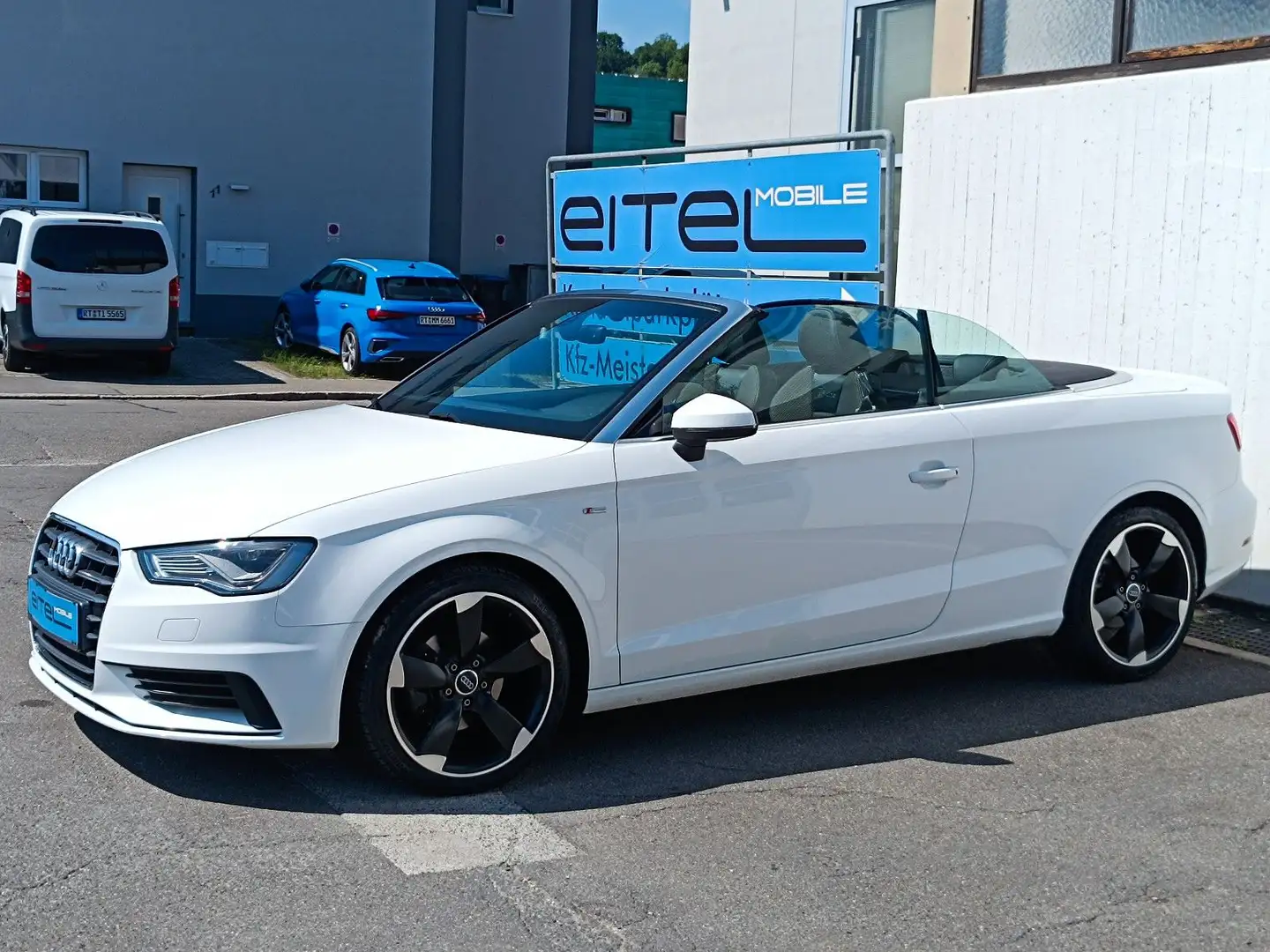 Audi A3 Cabrio S line Sportpaket ultra Navi LED Blanc - 2