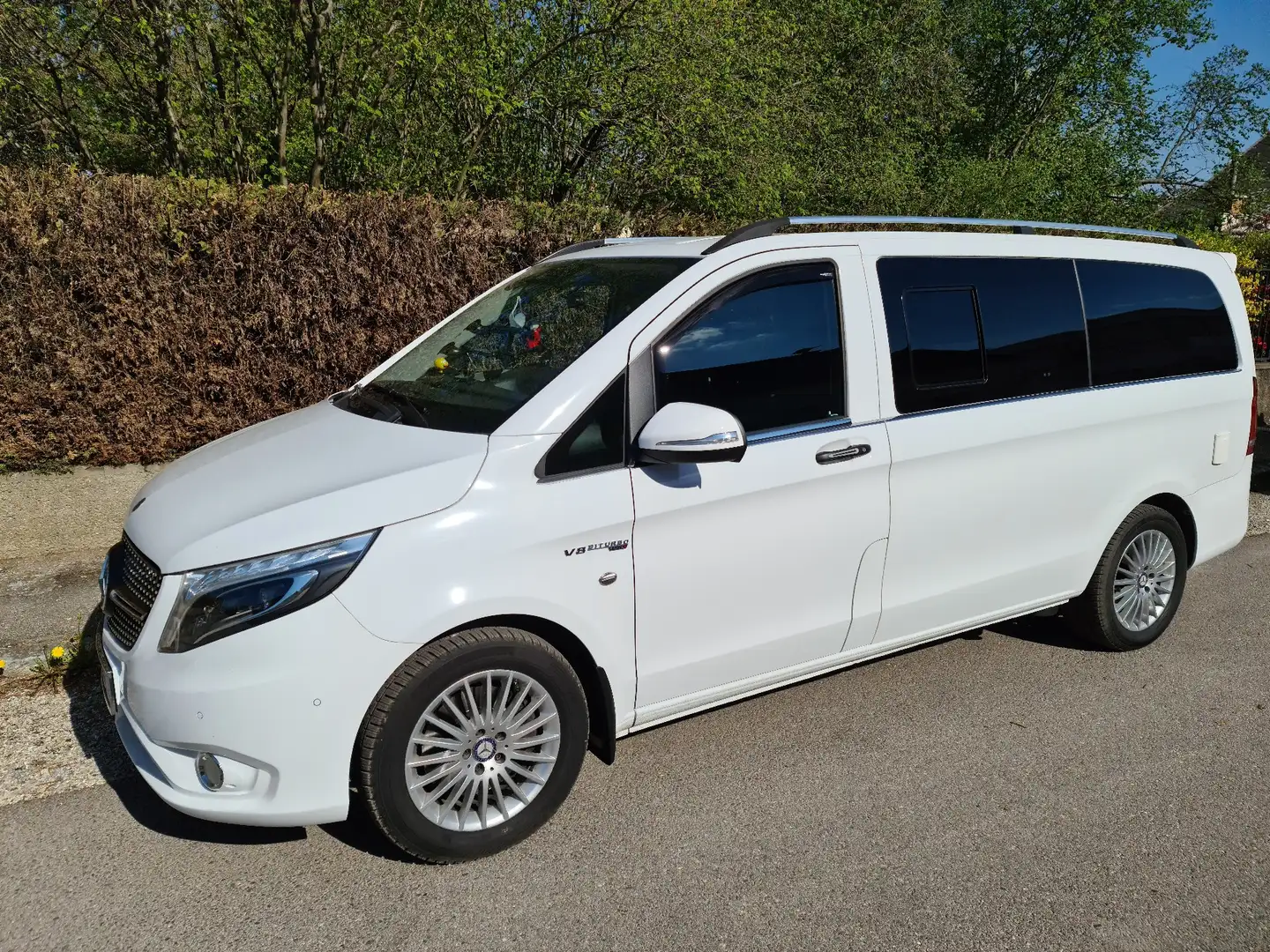 Mercedes-Benz Vito 119 lang Aut., Camper Ausbau, viele Extras Weiß - 2