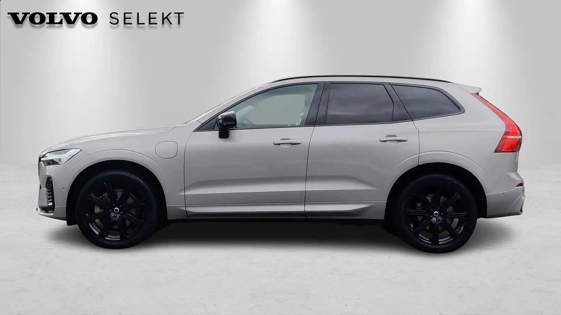 Volvo XC60 T6 AWD Recharge Plus Dark Zilver - 2