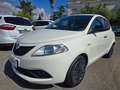 Lancia Ypsilon 1.0 HYBRID 71CV GOLD EDITION Blanc - thumbnail 14