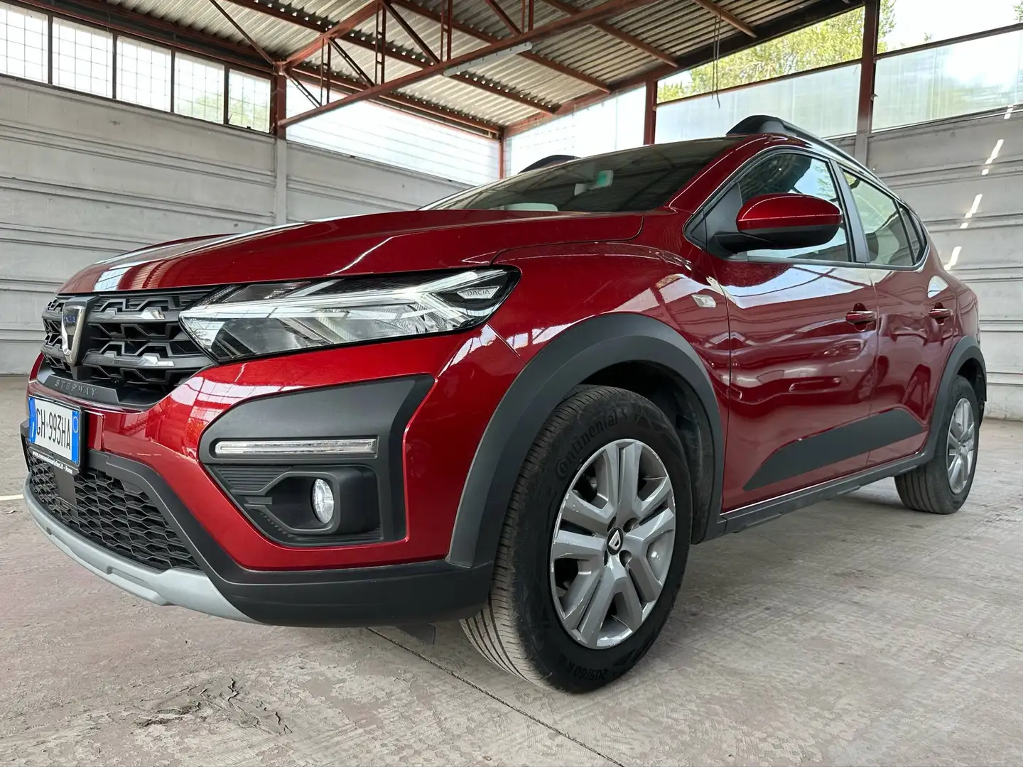 Dacia Sandero Sandero Stepway 1.0 tce Comfort Eco-g 100cv GPL Rojo - 1