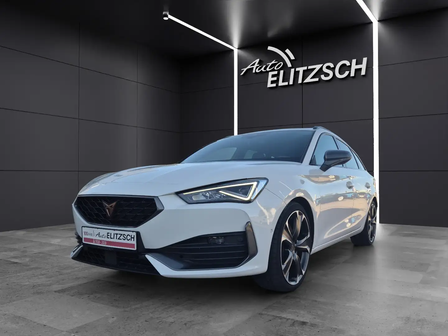 CUPRA Leon ST VZ DSG 4Drive LED Navi ACC RFK beats SH 19" Weiß - 2