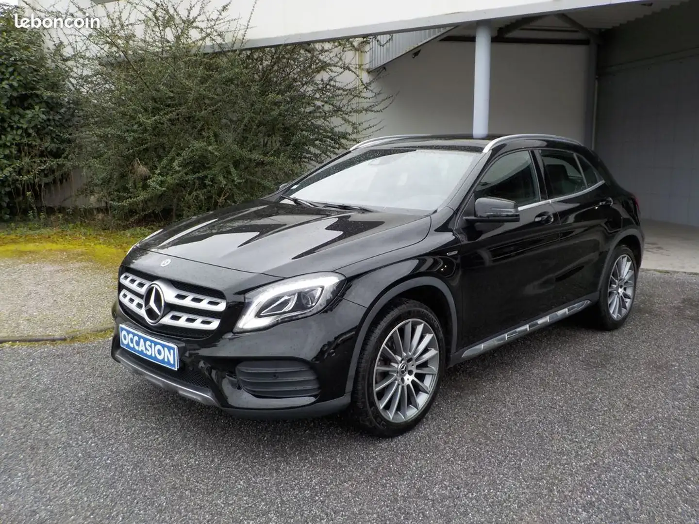 Mercedes-Benz GLA 220 Classe Mercedes 220 d sensation 4matic 7g-dct Noir - 1